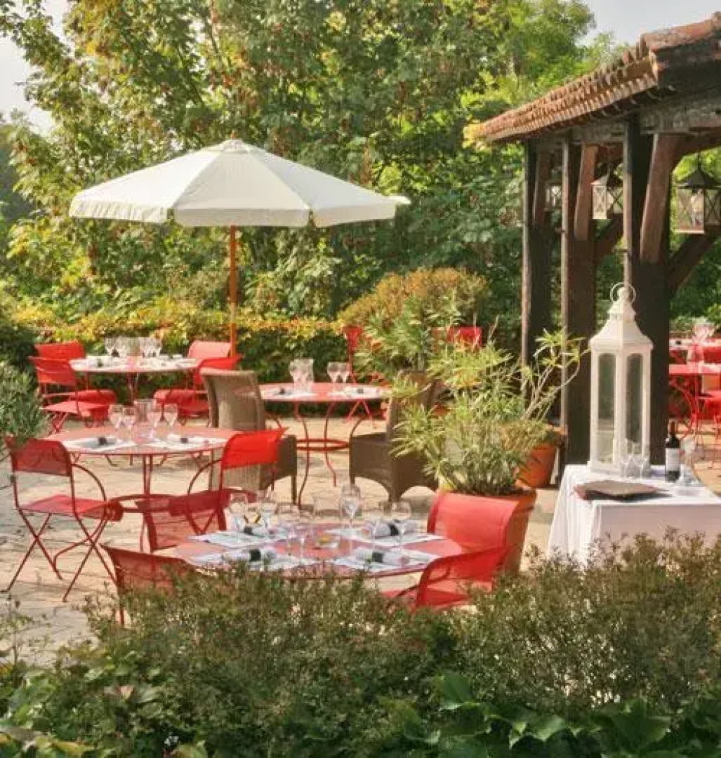 Logis Hostellerie Le Vert