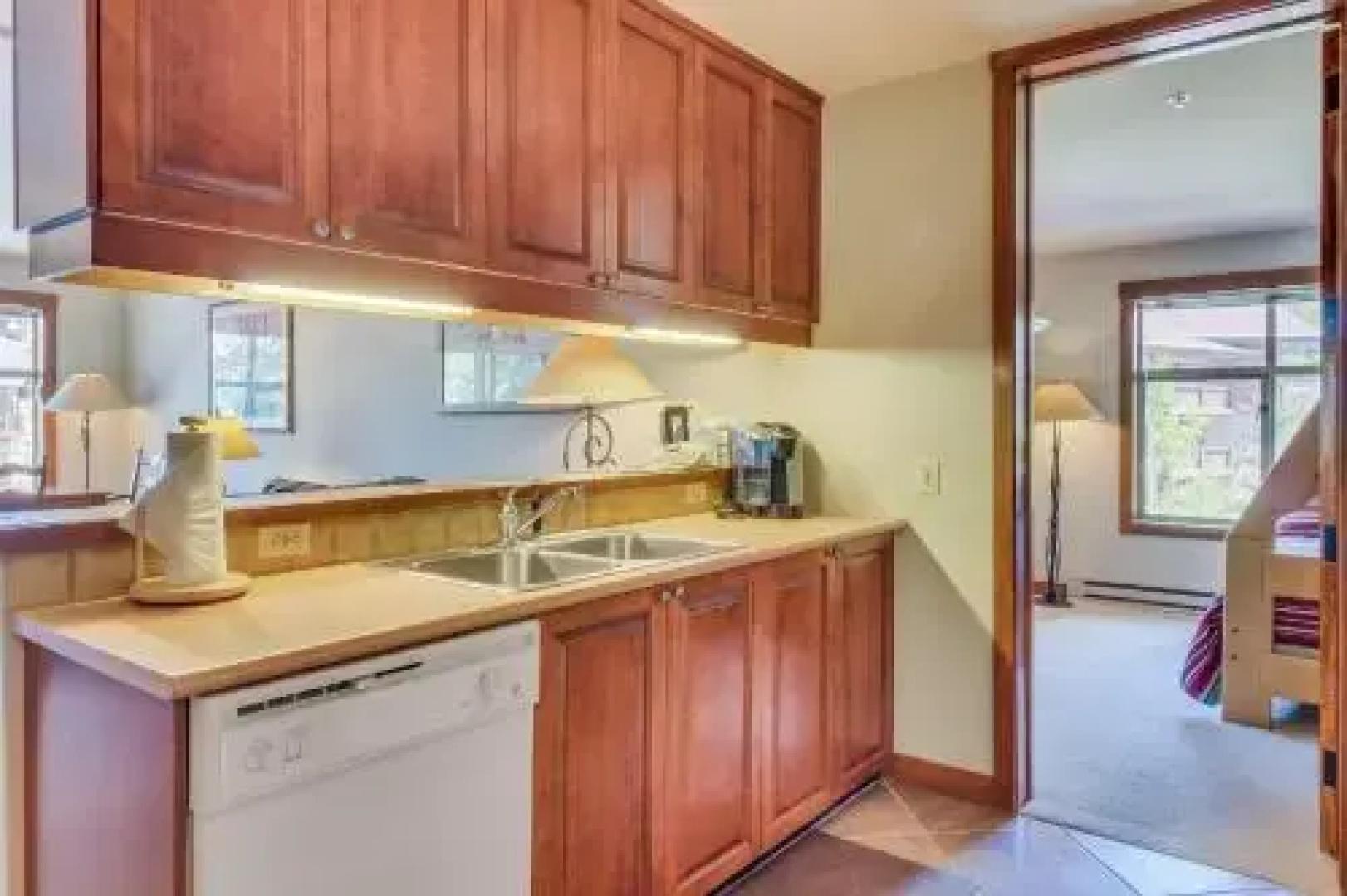 Powderhorn Lodge 311: Poppy Suite