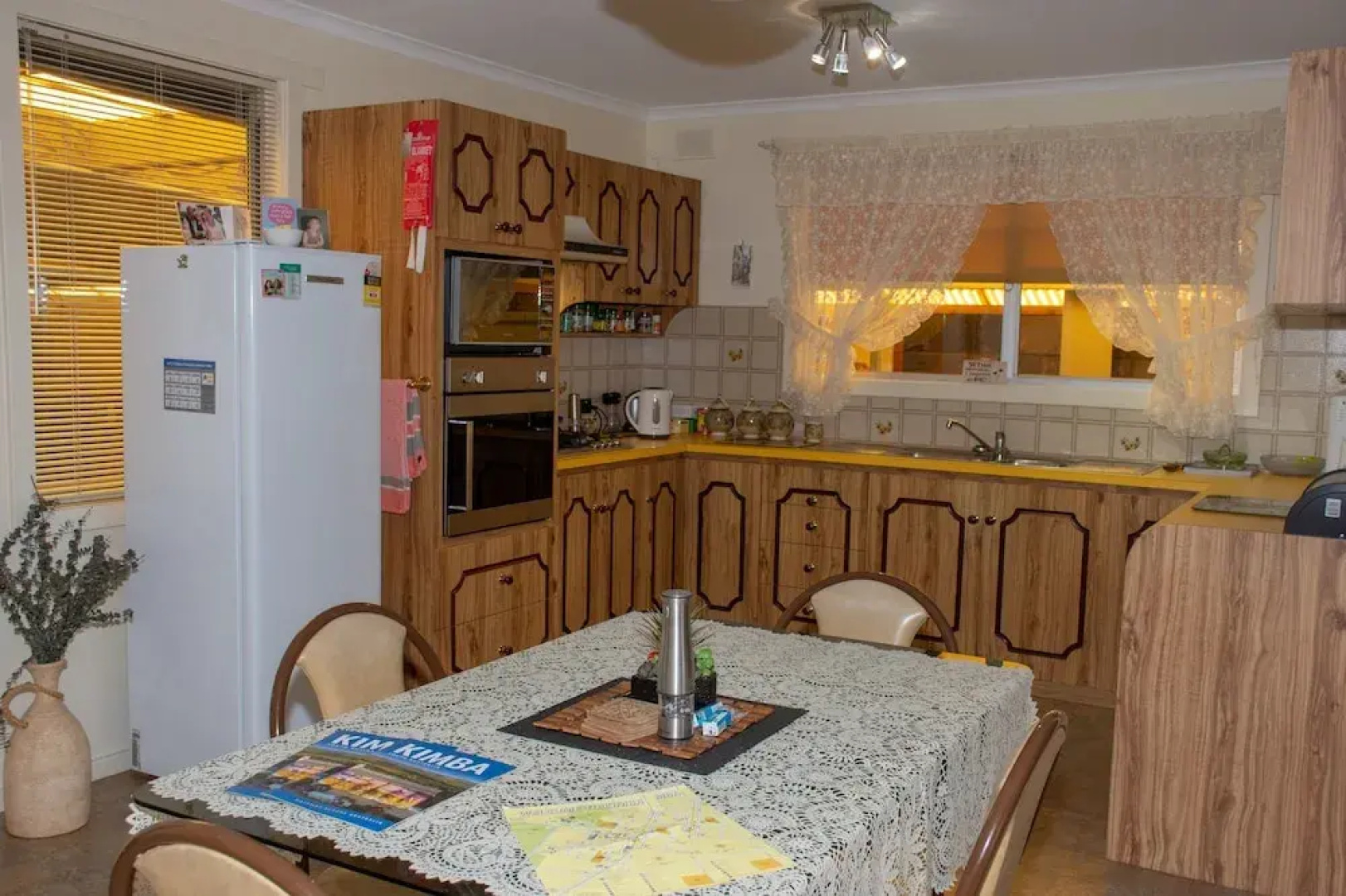 Chrissies Palace - Hostel