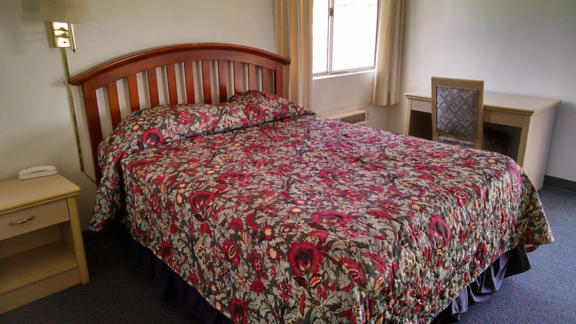 Backcountry Inn Motel