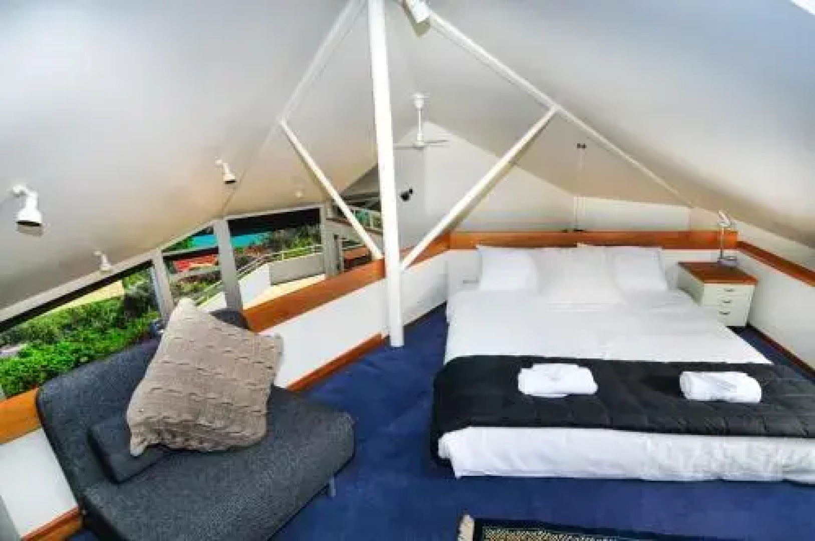 Sea Views Holiday Home