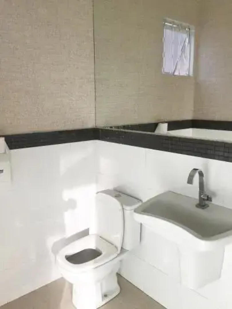 OYO Hotel Economy