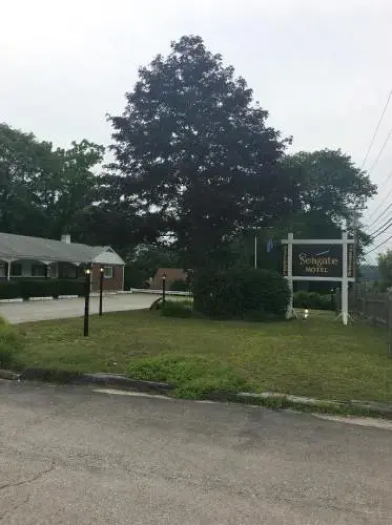 Seagate Motel