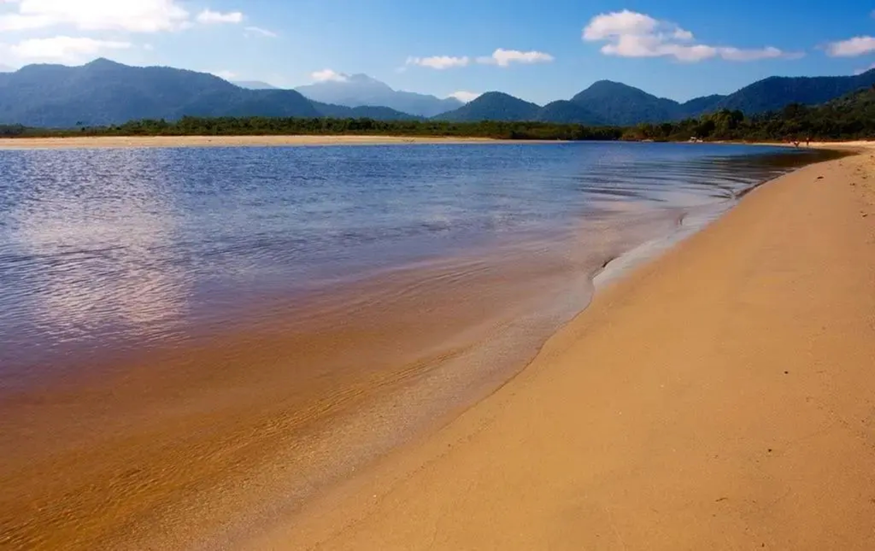 Sollar dos Geranios Peruibe