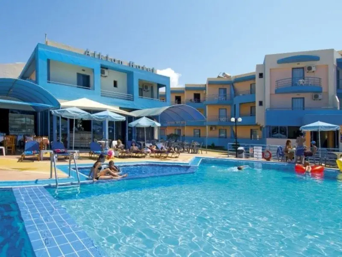 Alkion Plaza Park Village
