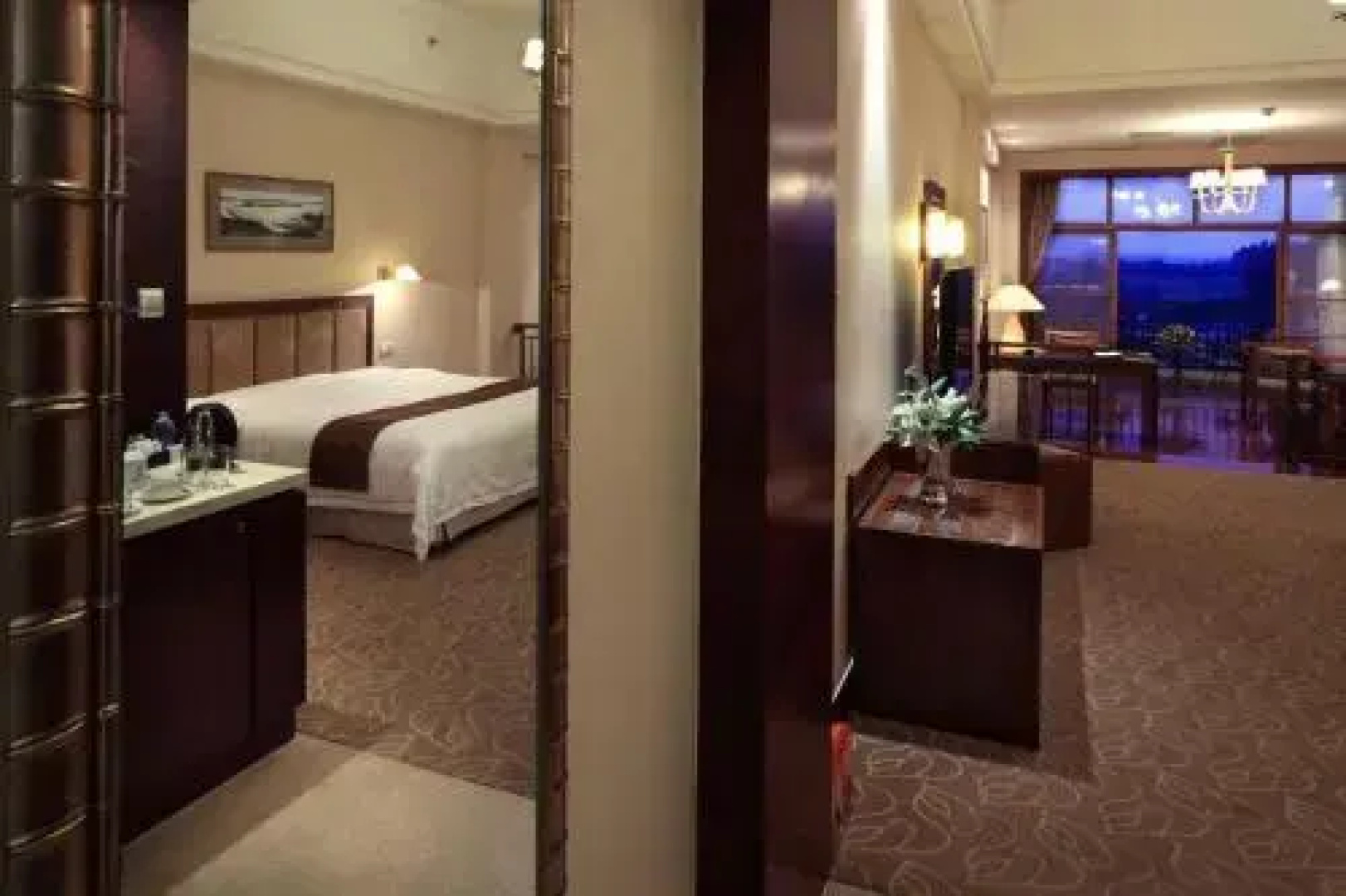 Holiday Islands Hotel