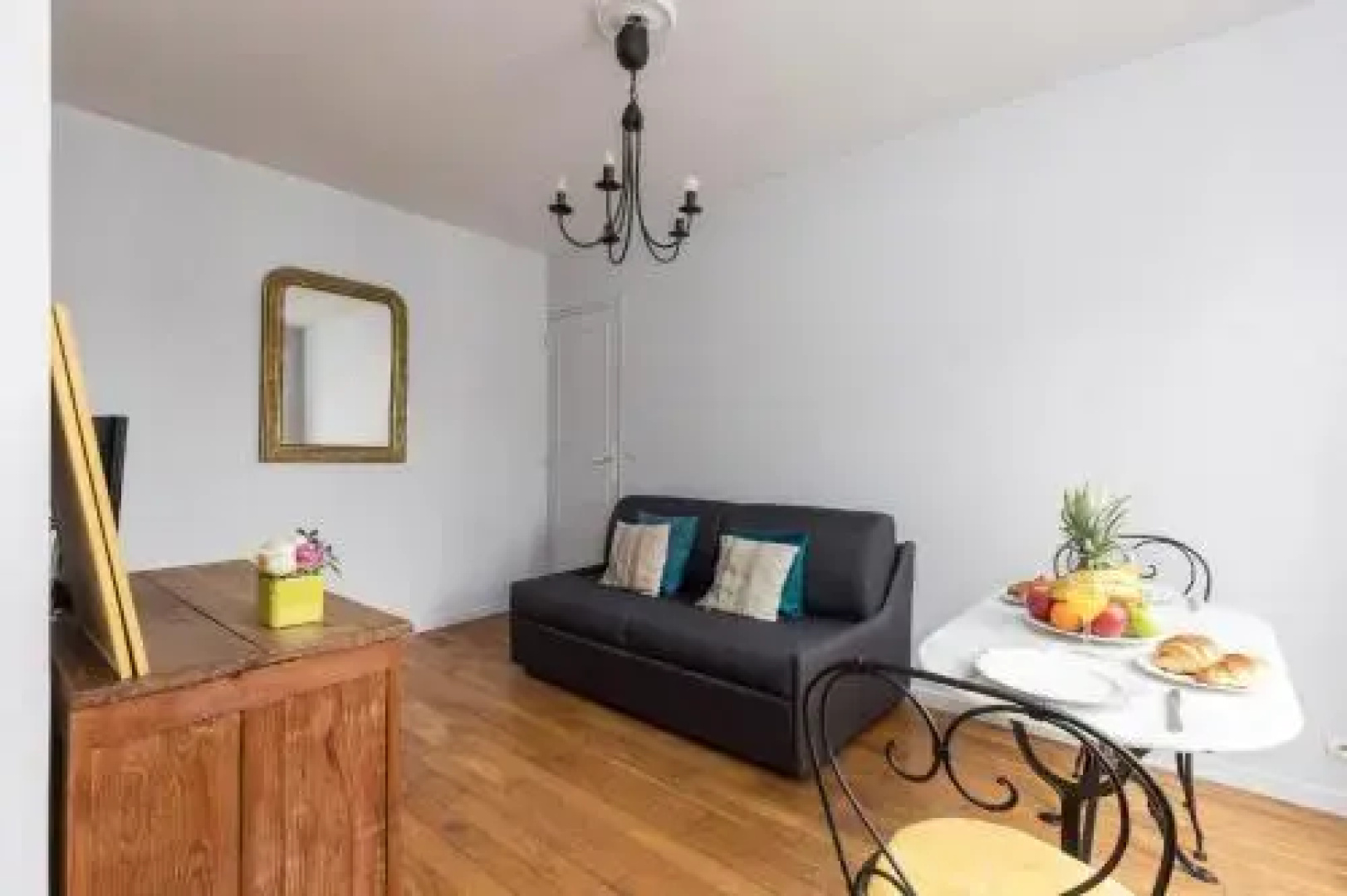 Marais Apartment