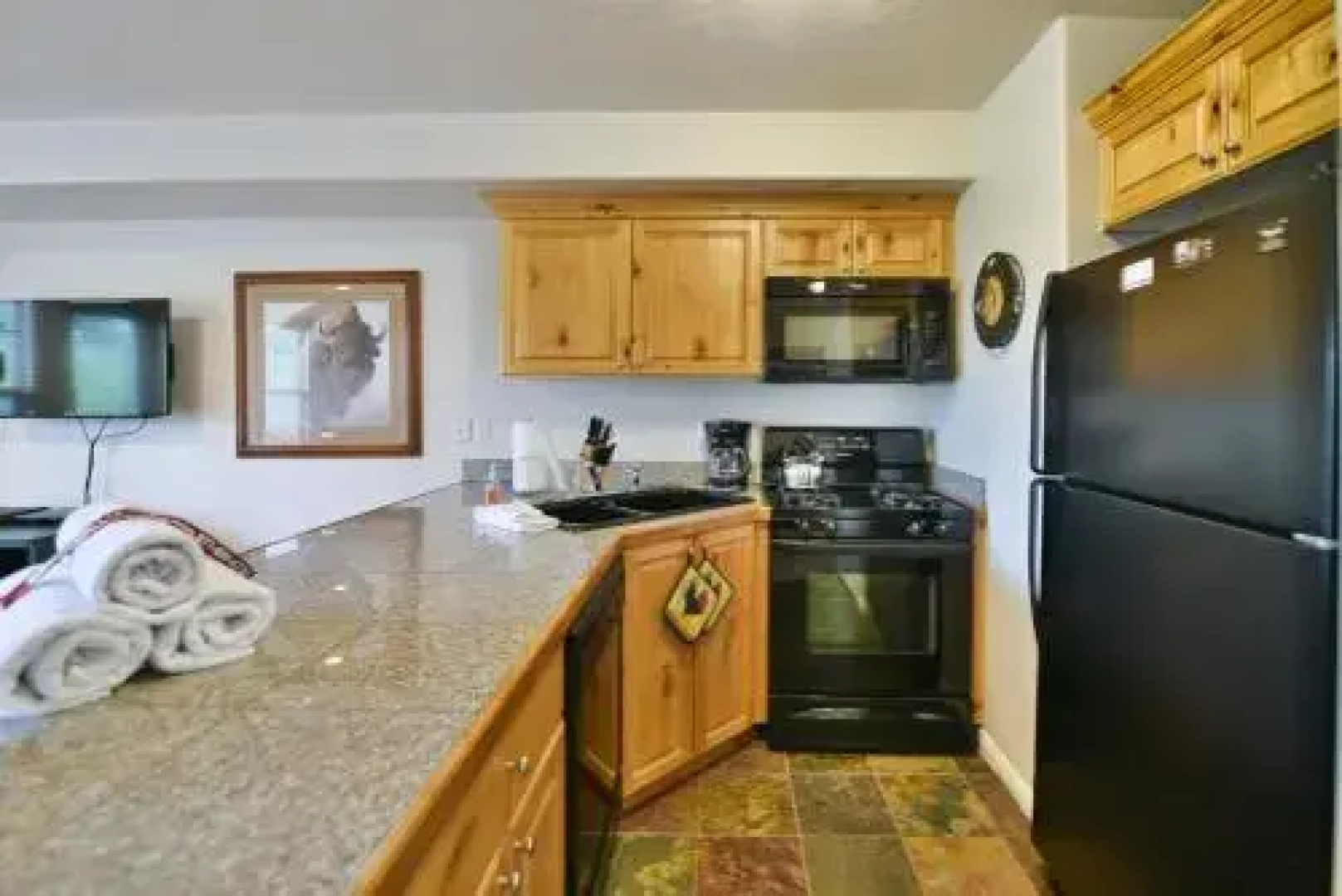 Moose Hollow Condo #1206 at Wolf Creek Resort Near Powder Mountain, Snowbasin, Nordic Valley And Pineview in Eden Utah