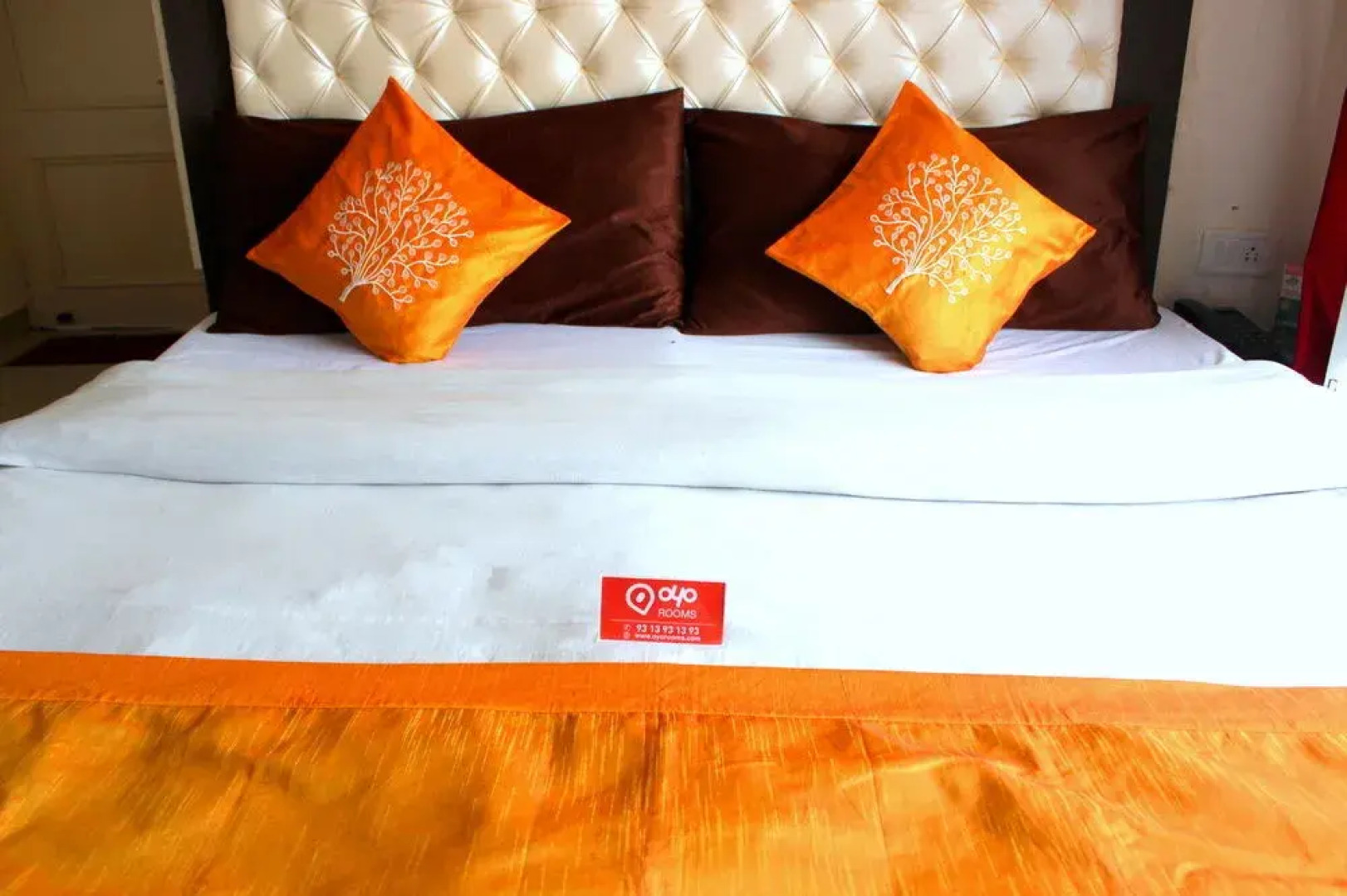 OYO 1045 Hotel Ashirward