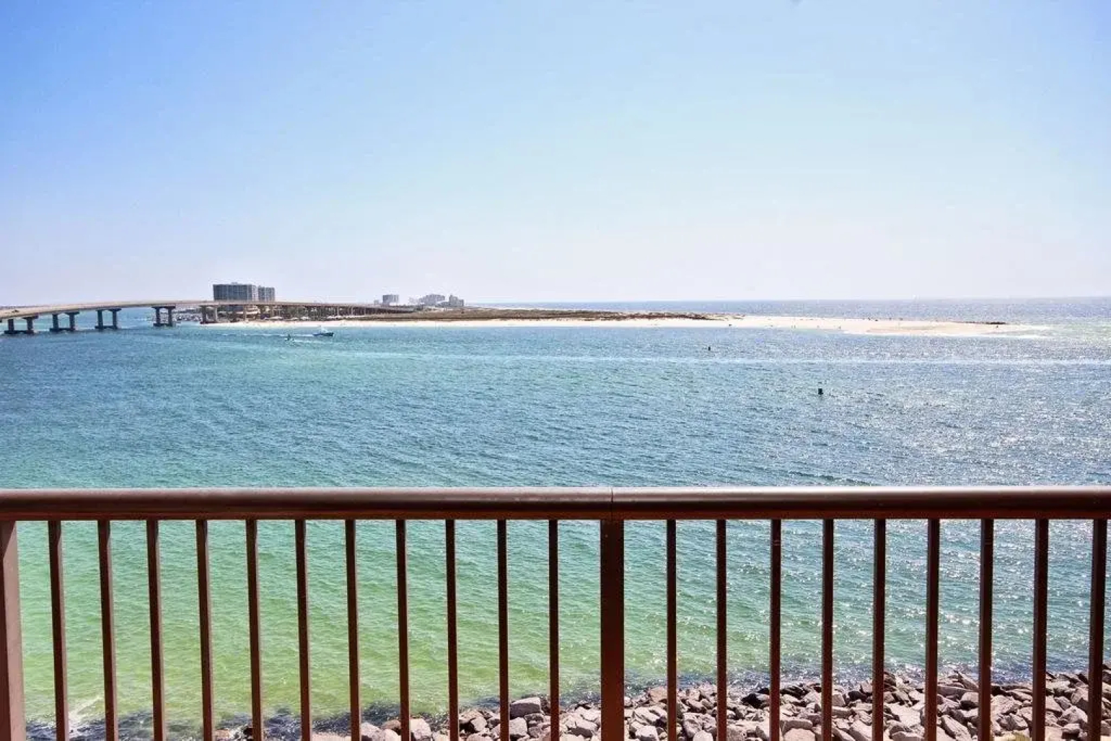 Grand Pointe 506