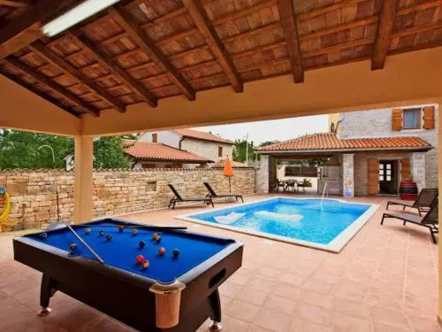 Holiday Home Peresiji 81