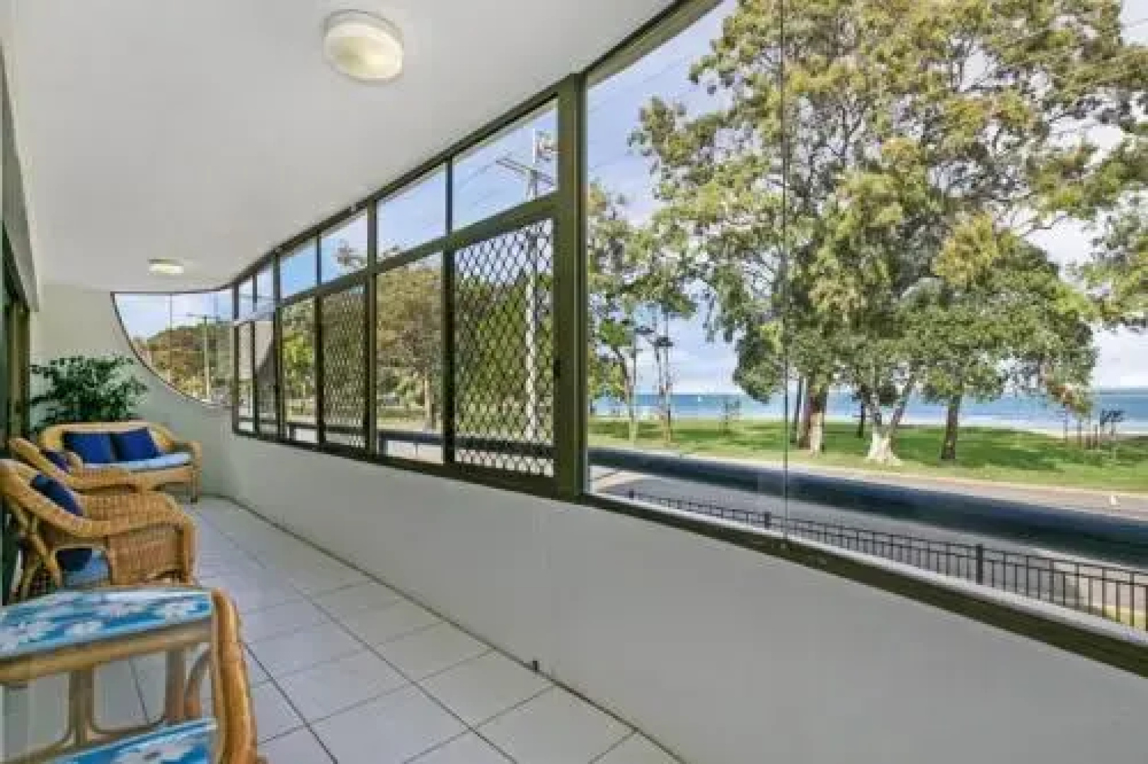 Views, Pool, Air Conditioning - Karoonda Sands Welsby Pde, Bongaree