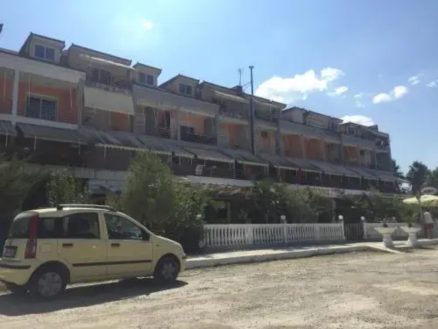 Velmar Hotel
