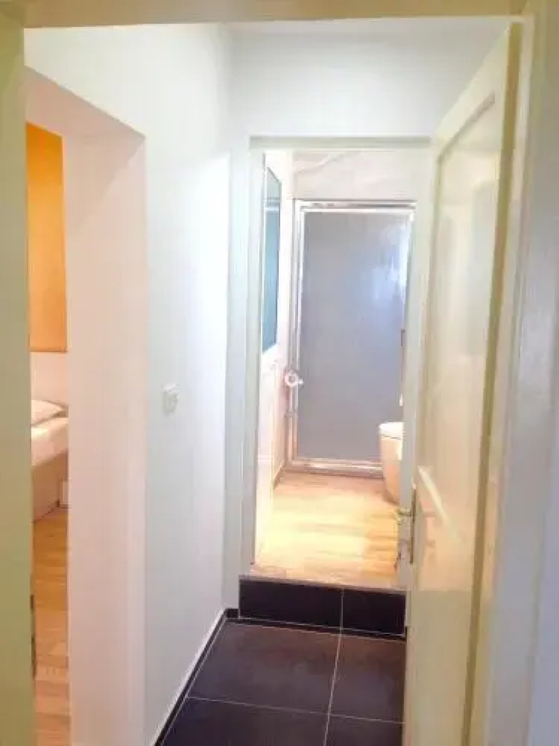Amberyellowbnb