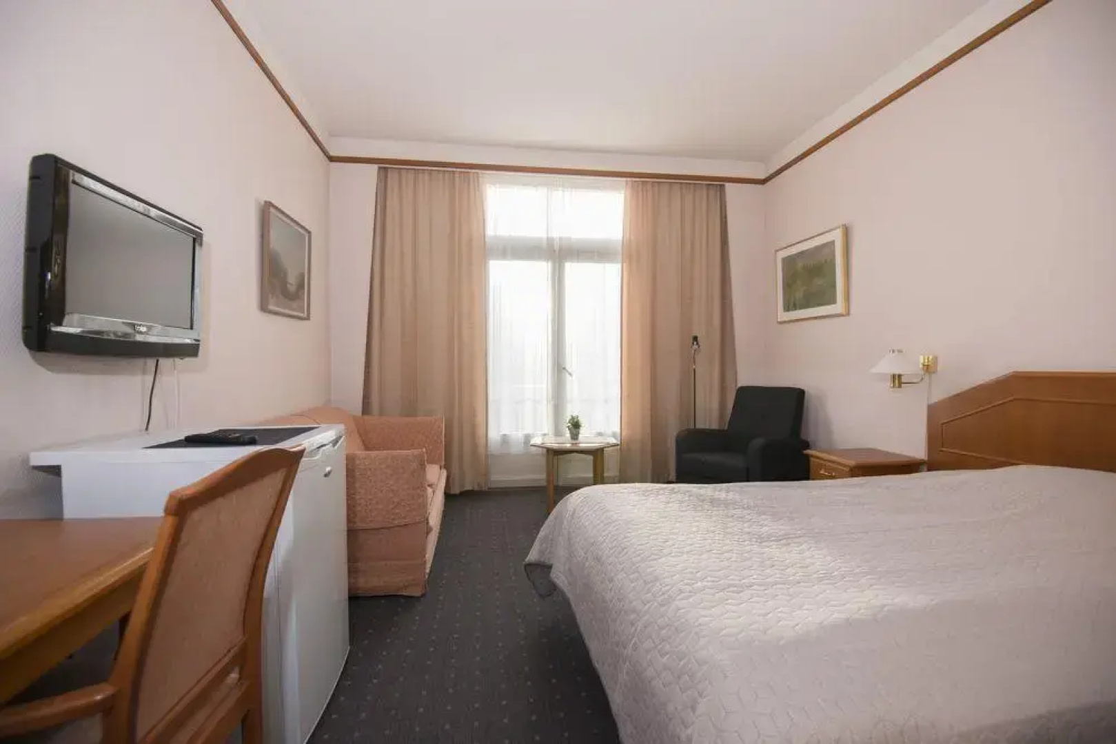 Grand Apartment