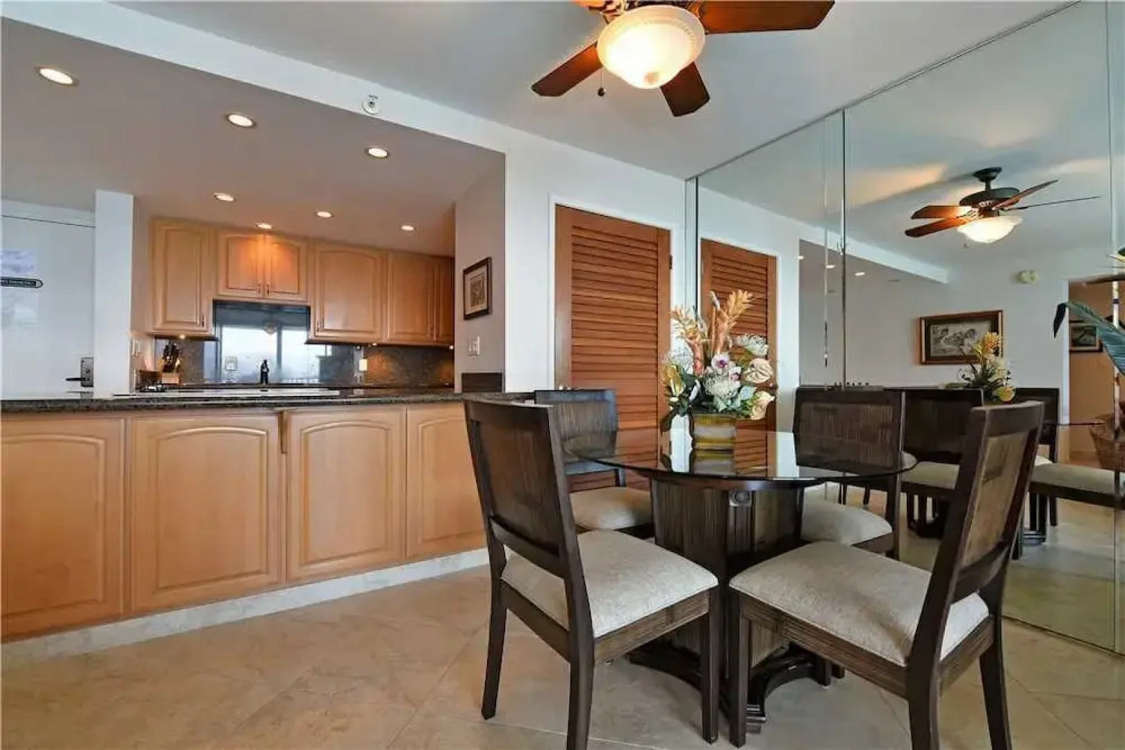 Valley Isle 1105 by RedAwning