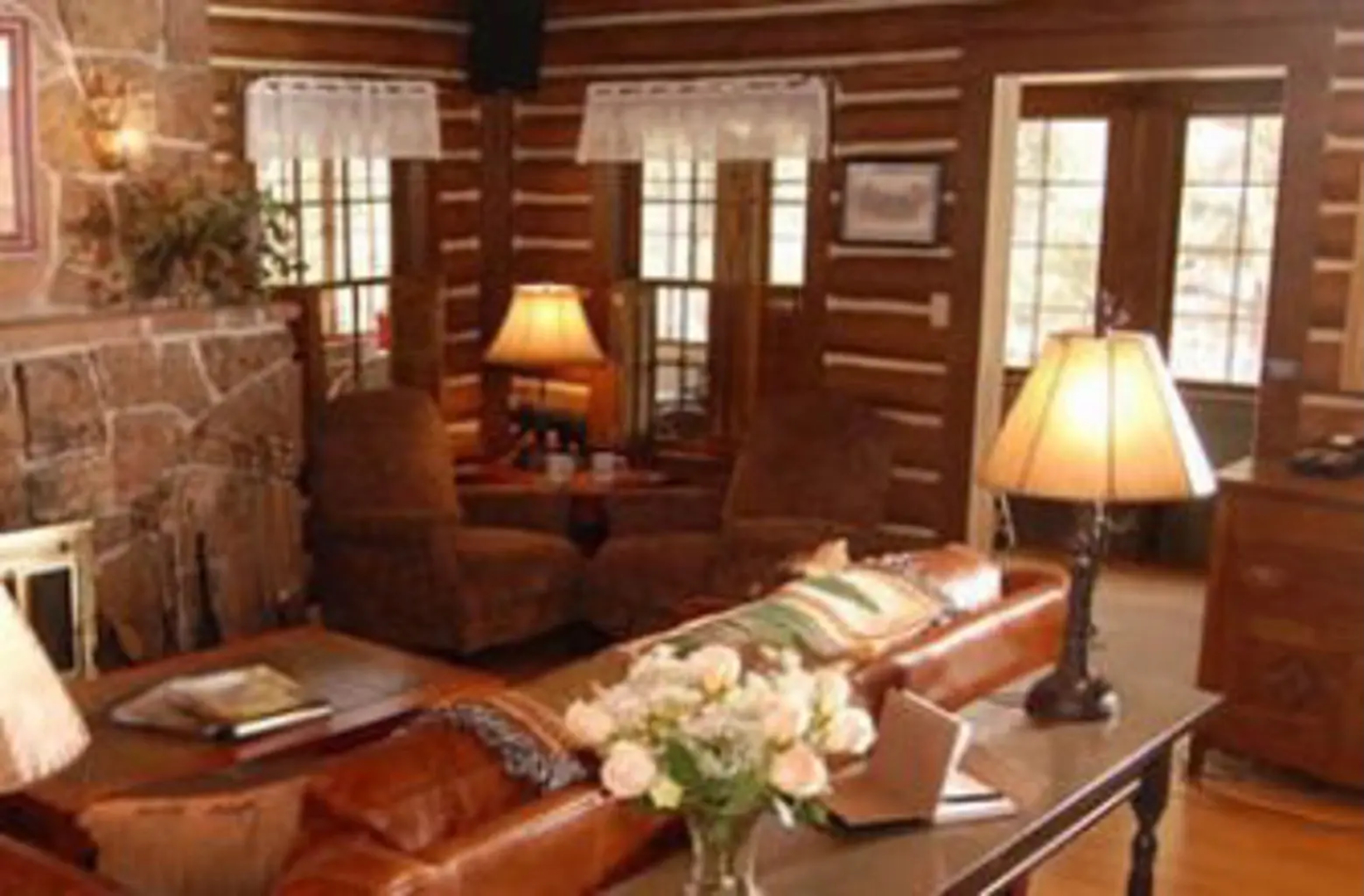 Anniversary Inn Bed & Breakfast