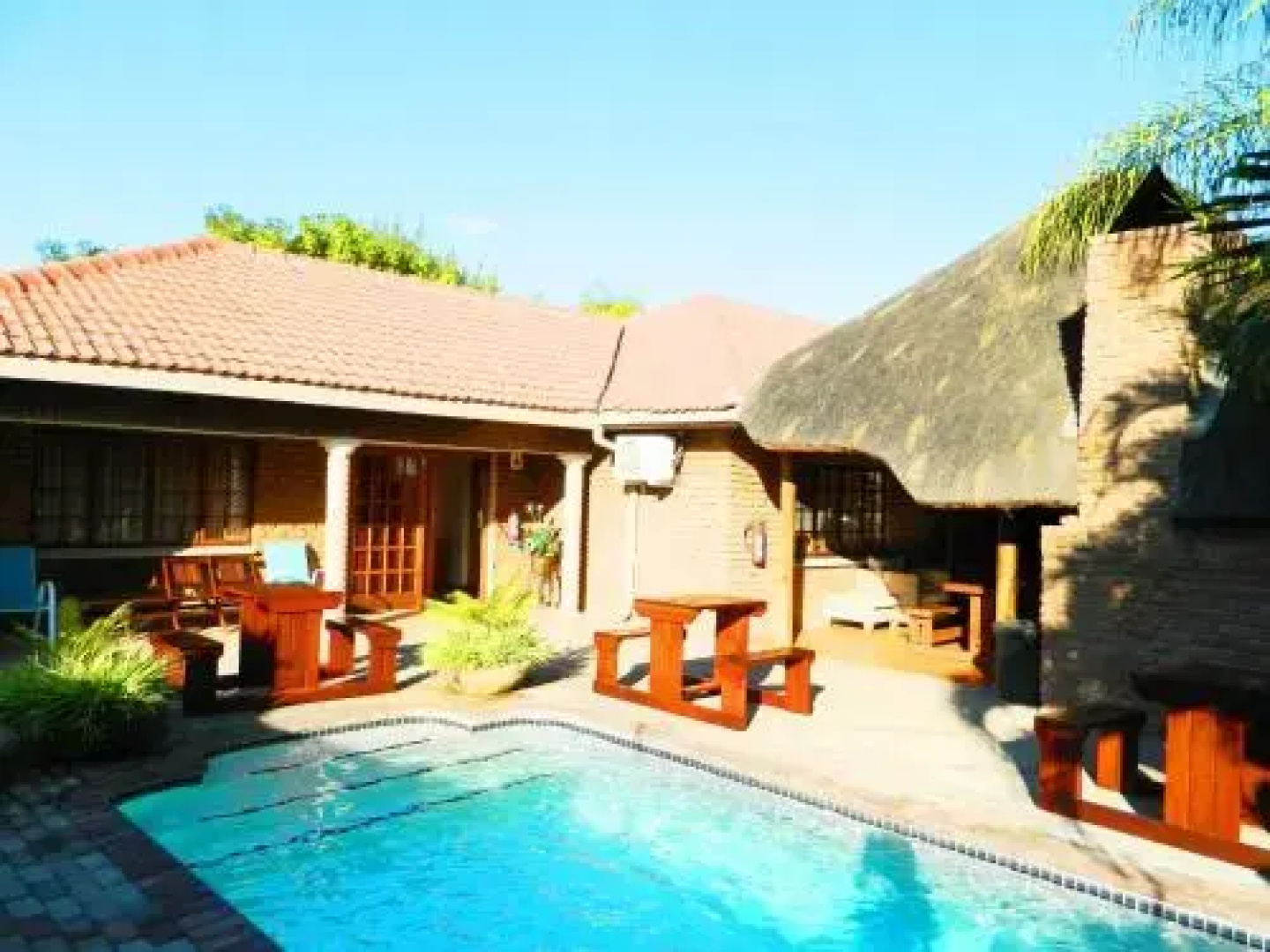 Bushmen Inn