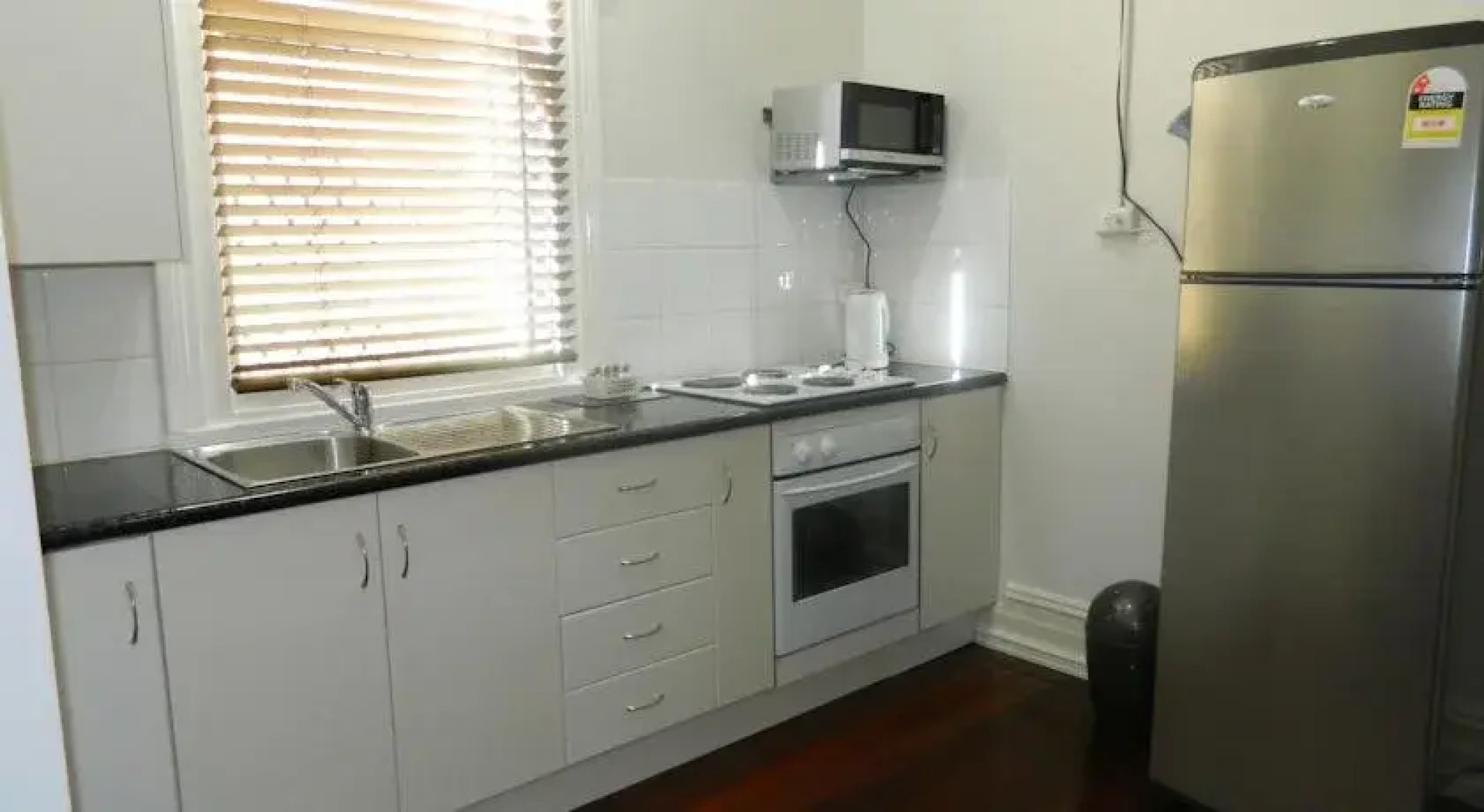 Champion Bay Apartments