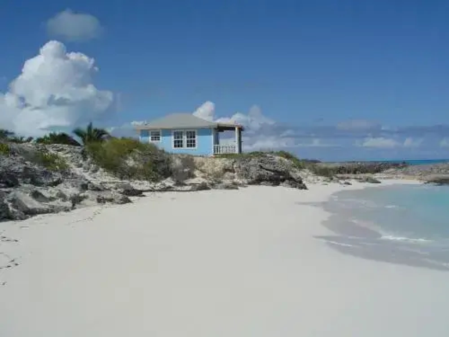 Gunhillbay Beach Villas