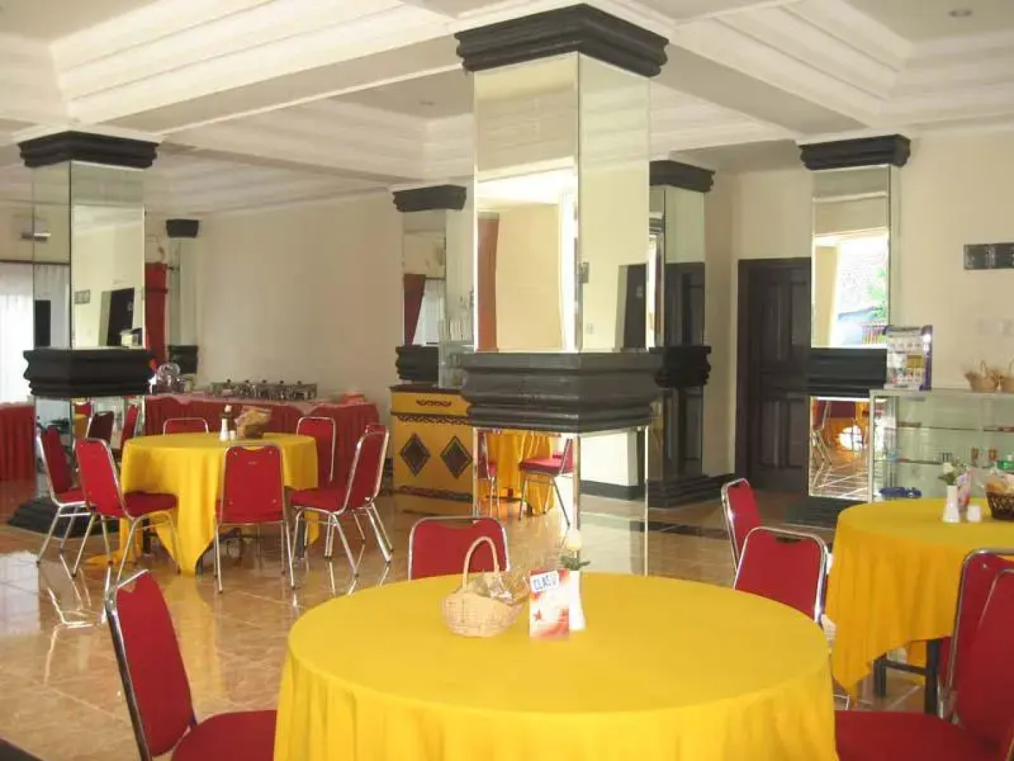 Top Star Hotel