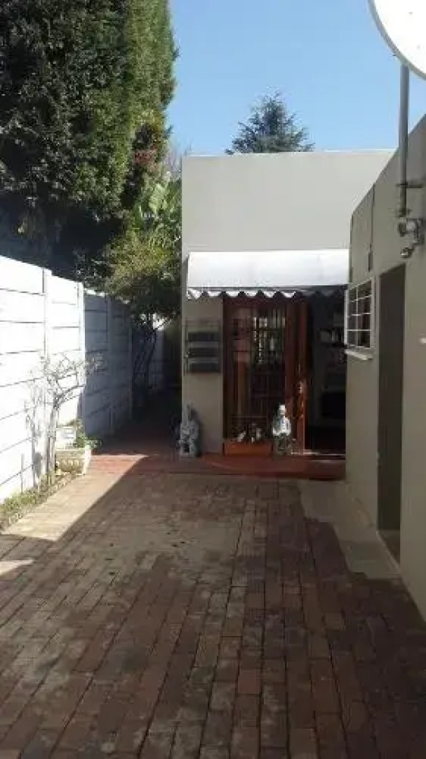 Bio-Pointment Guest Cottage