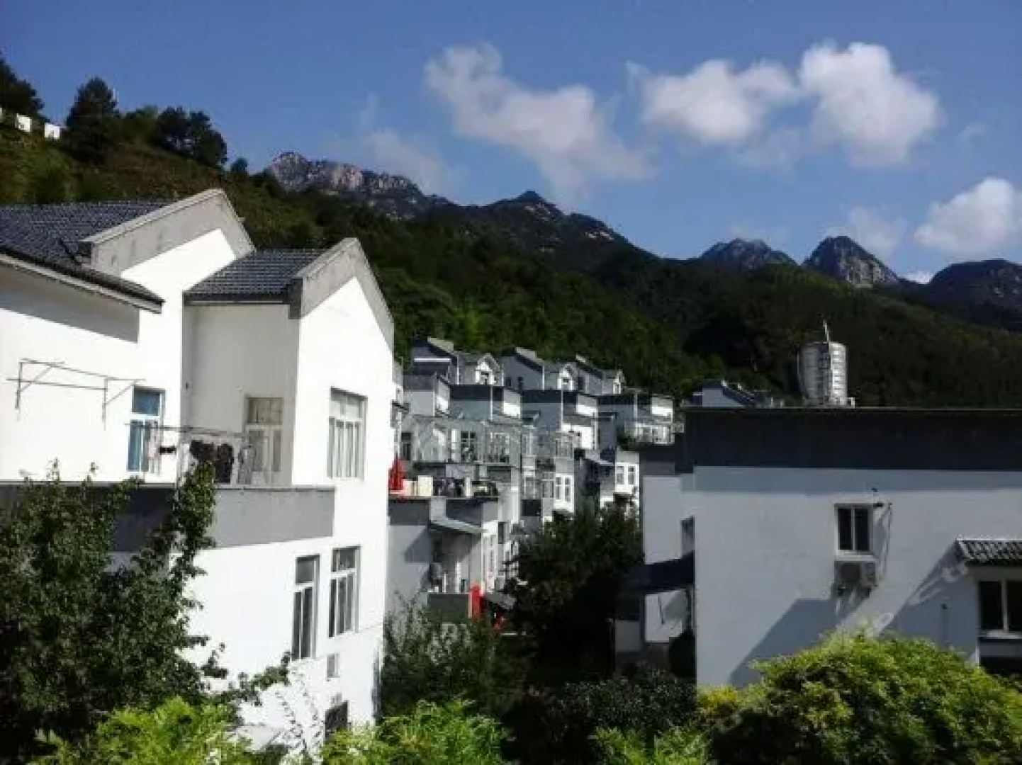 Huangshan Guiyuanju Inn