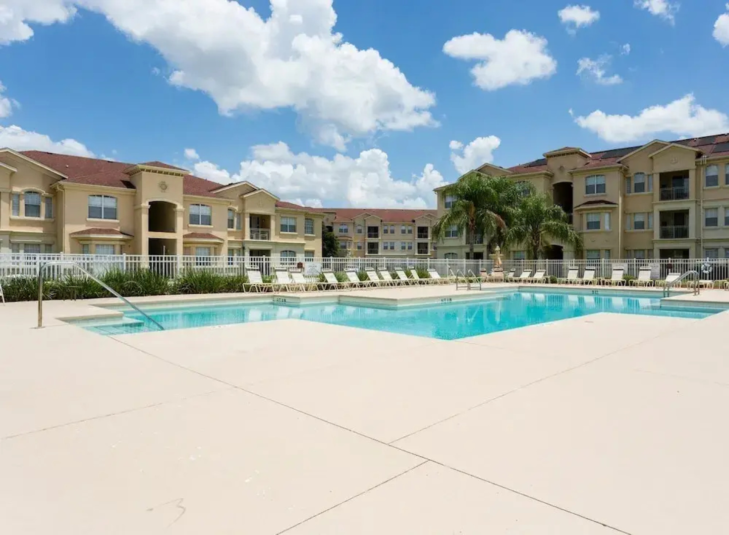 Platinum Poolside Palace