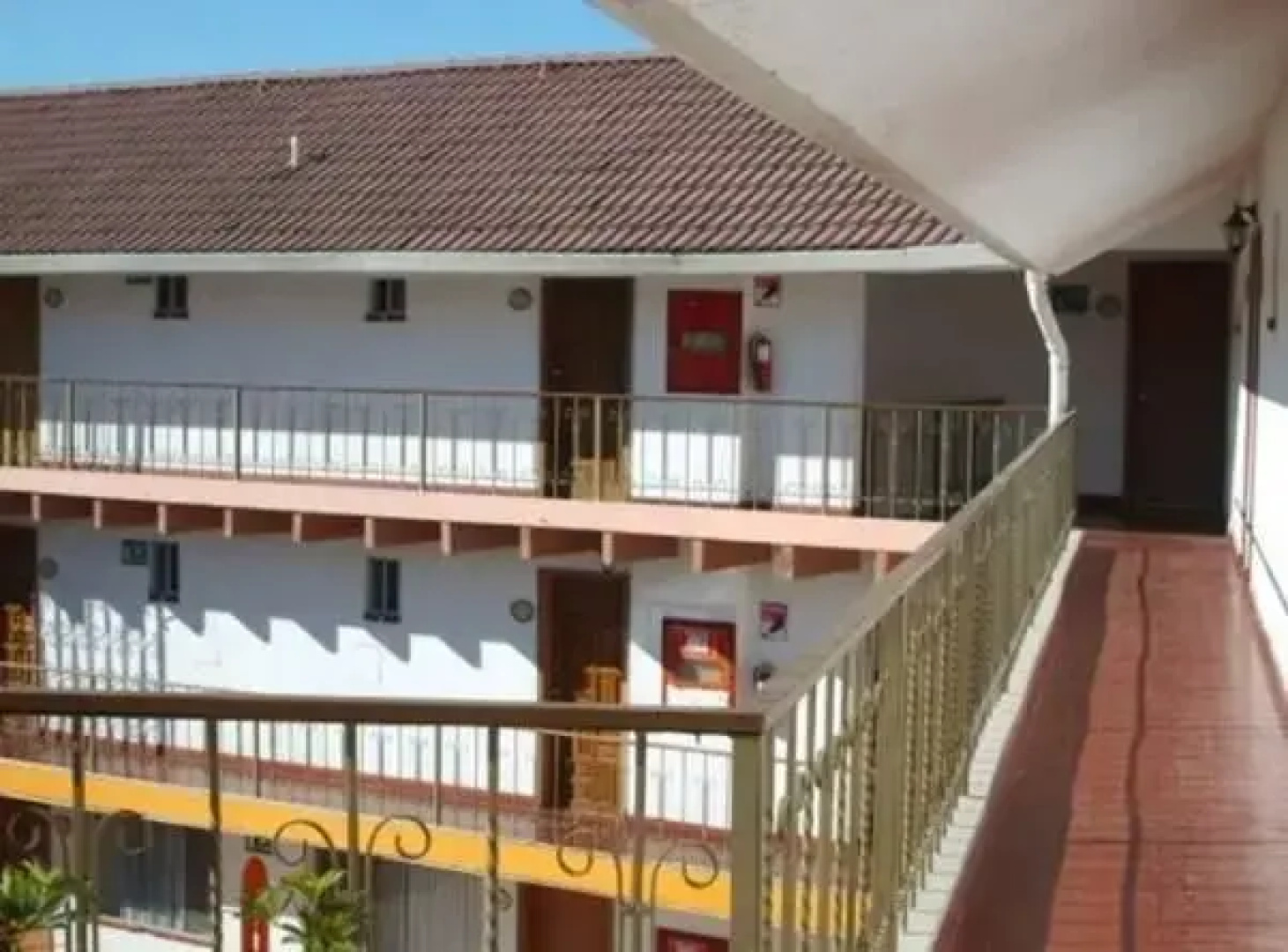 La Pinta Hotel