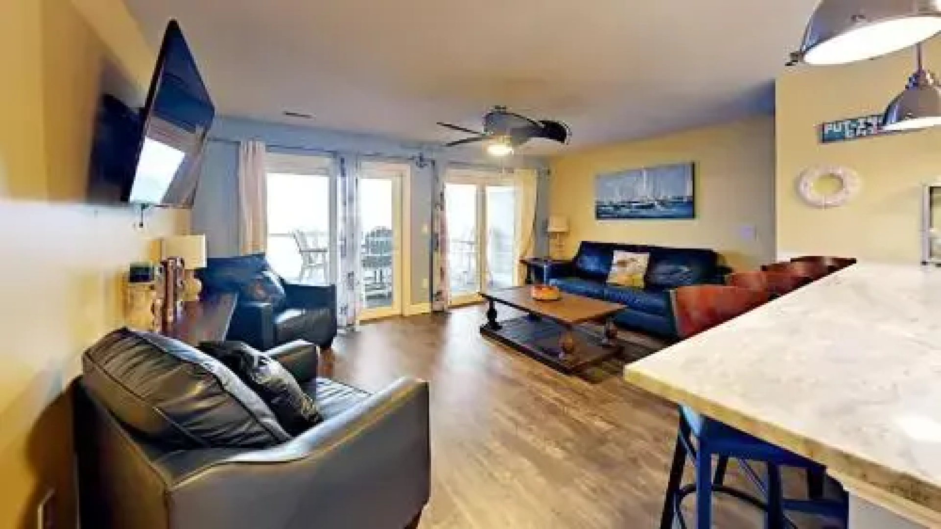 Put-in-Bay Waterfront Condo #208