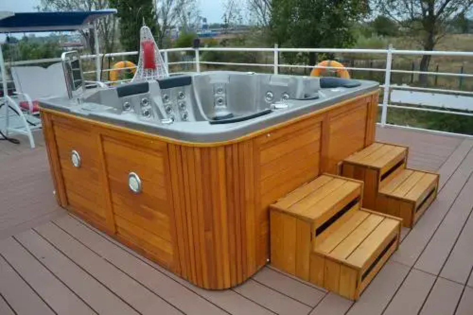 Hotel Plutitor Splendid