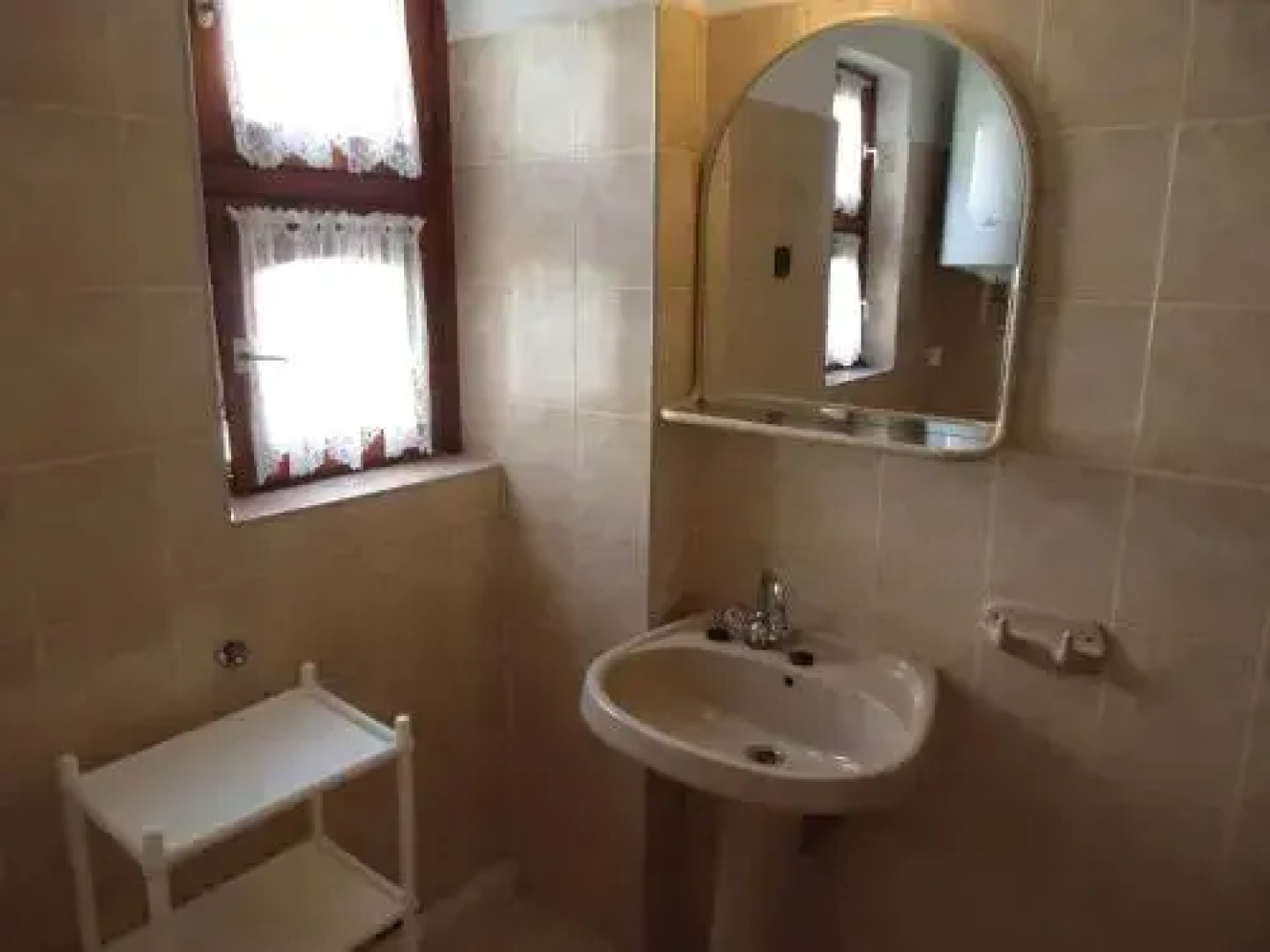 Holiday Apartmanház