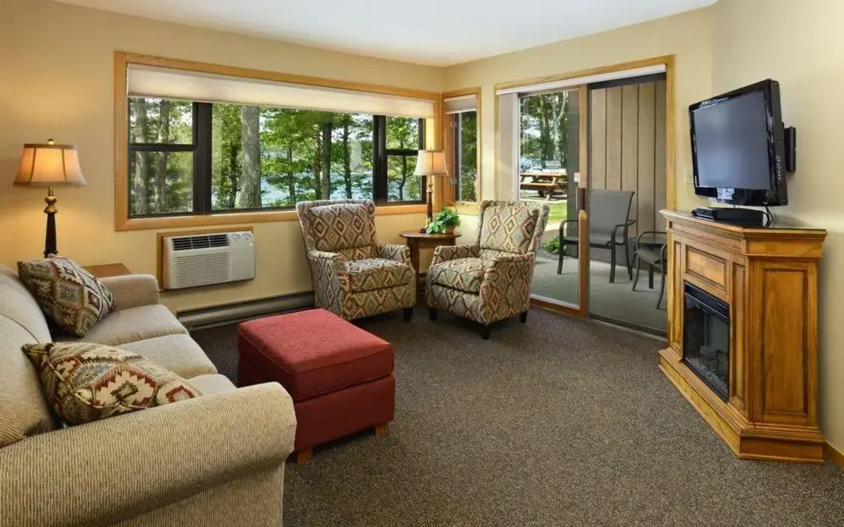 The Pointe Resort and Club
