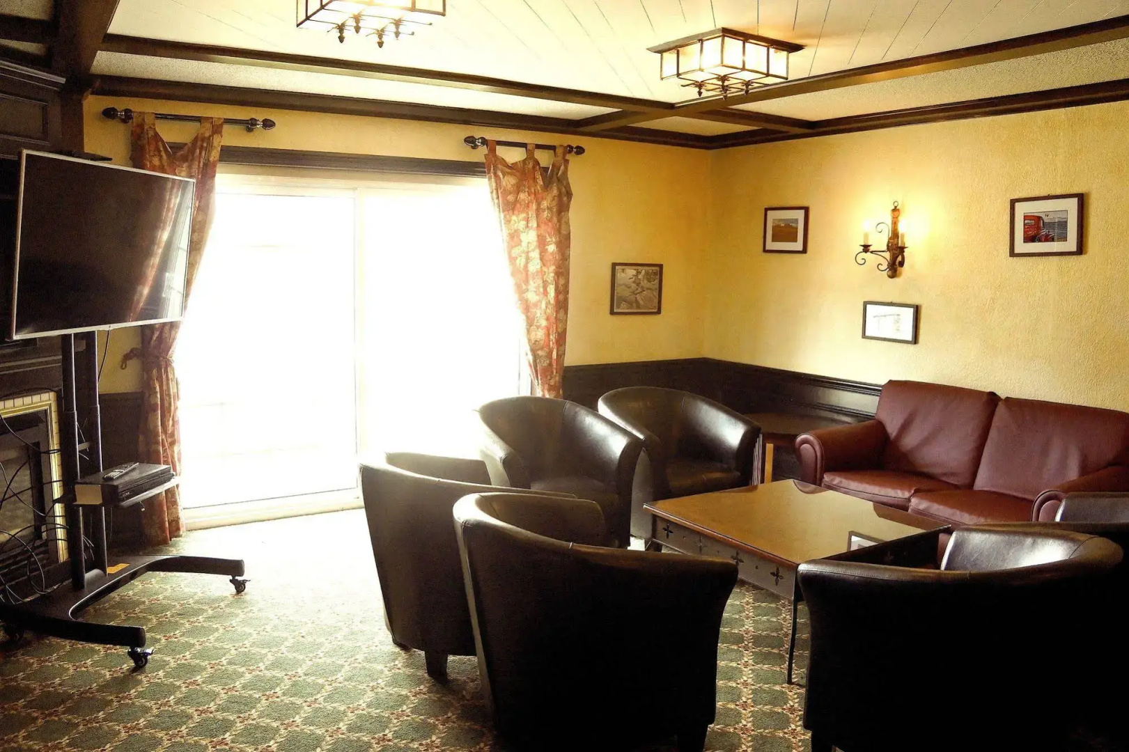 Knights Inn Harbour Resort Lagoon City Brechin