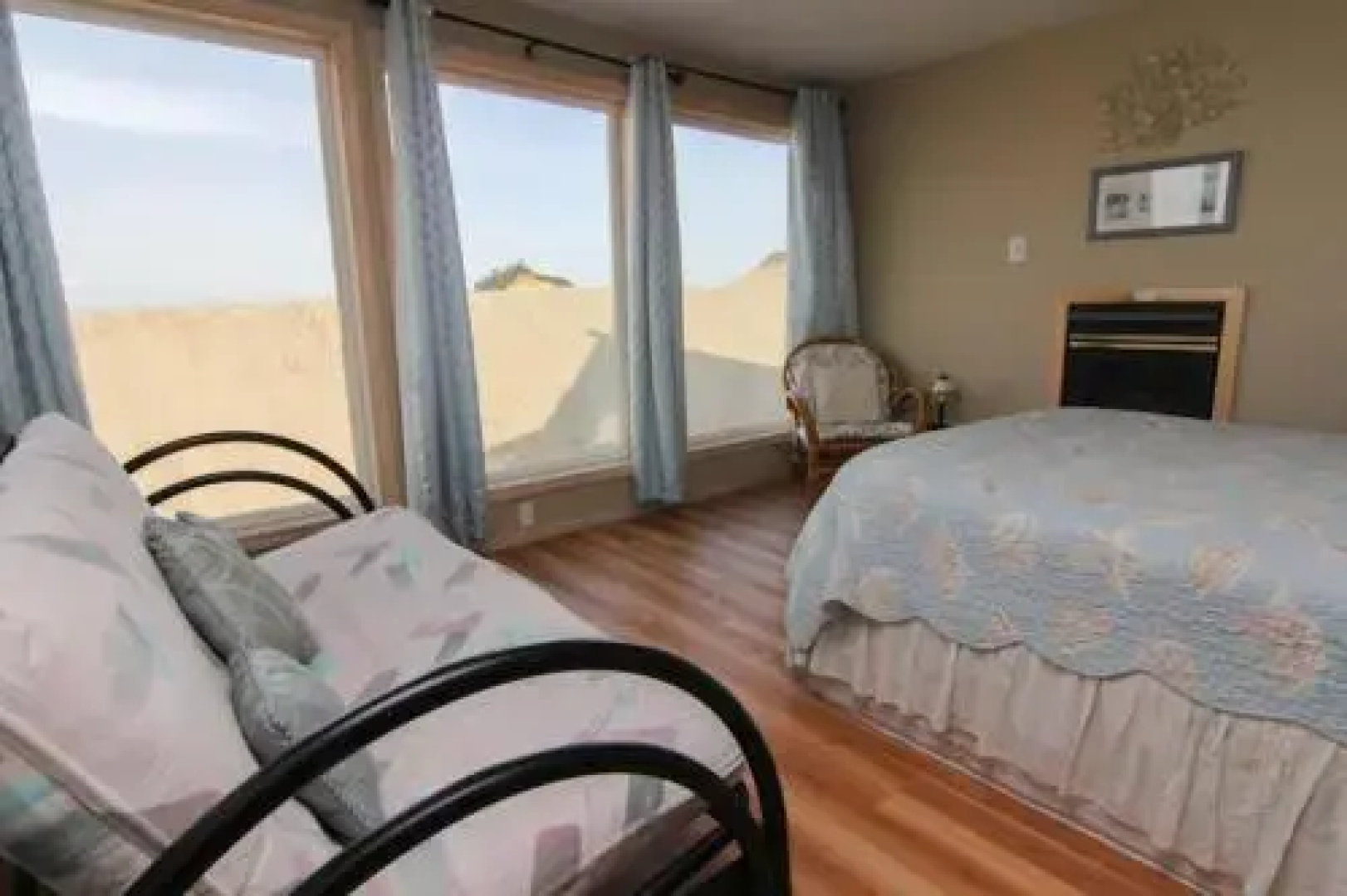 Ocean Waves 1 - 4 Br home by RedAwning
