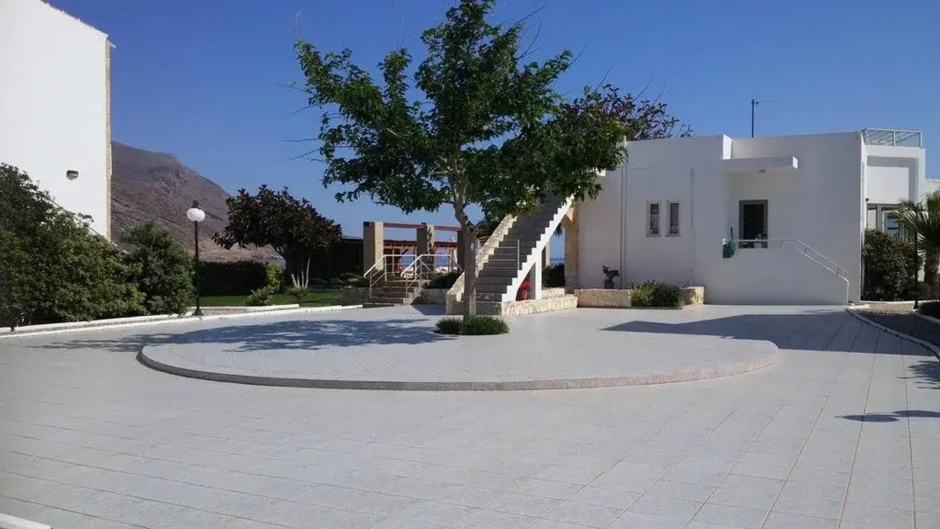 Viglia Beach Apartments