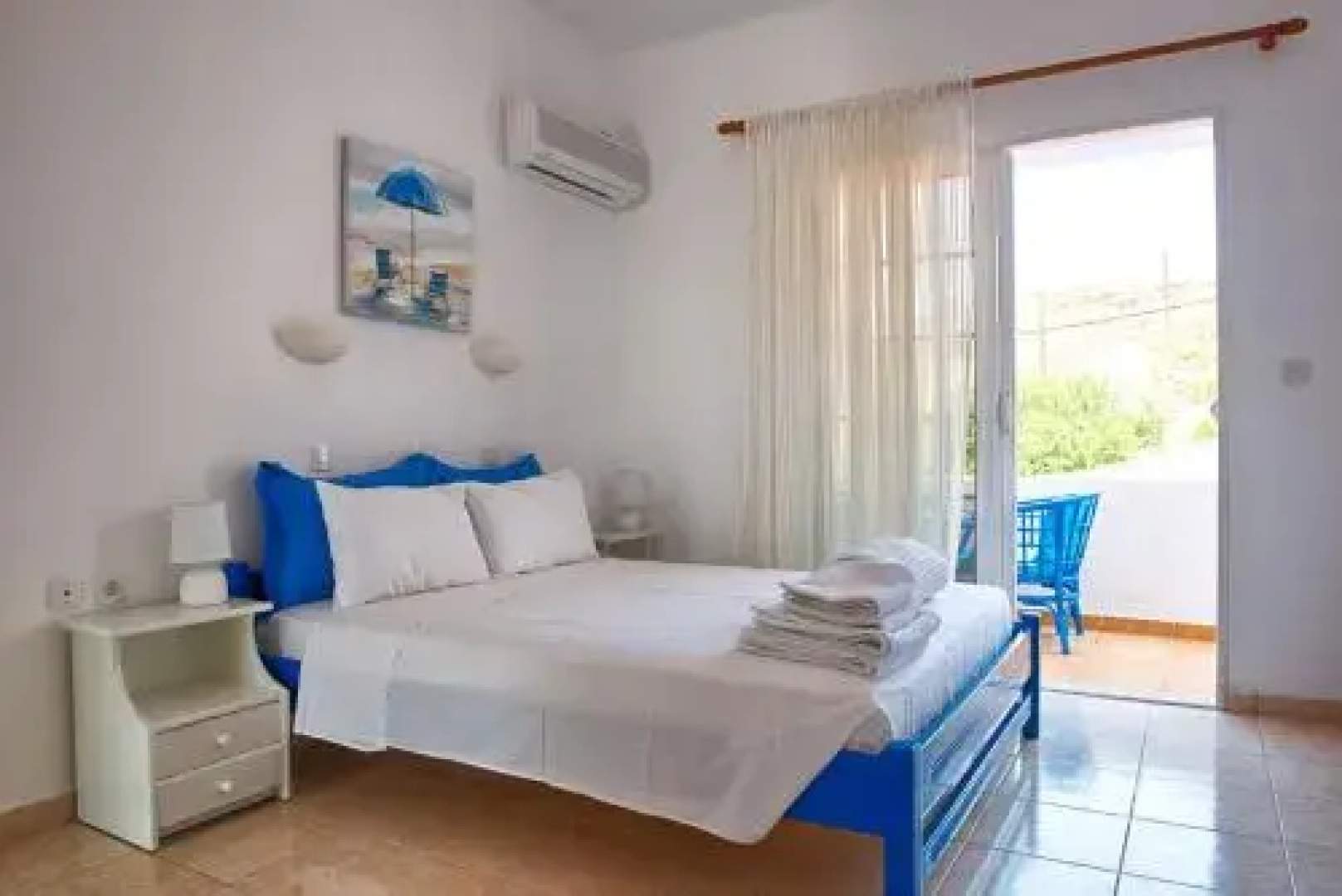 Faros Rooms