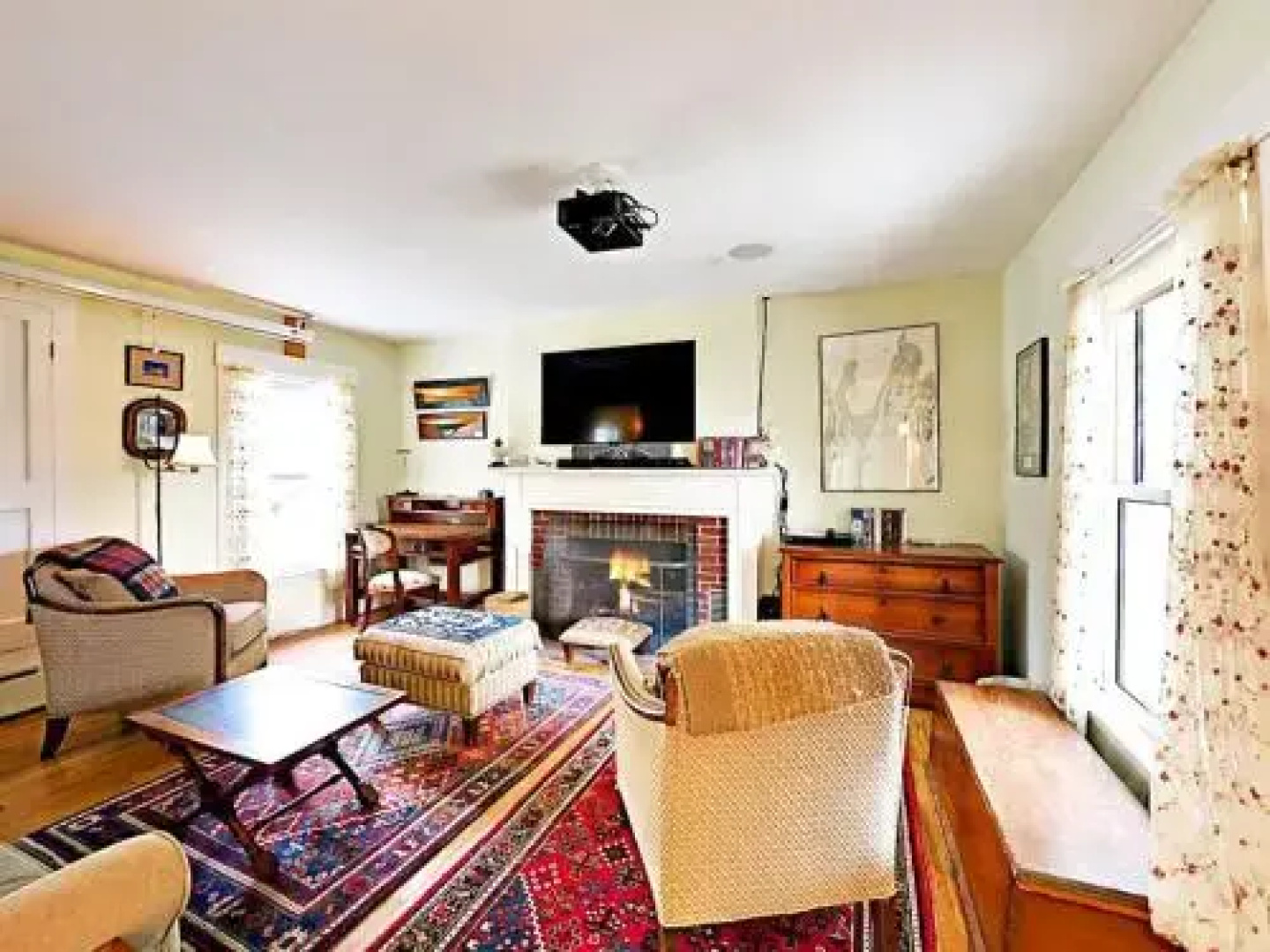 15SRMFRN - 4 Br home by RedAwning