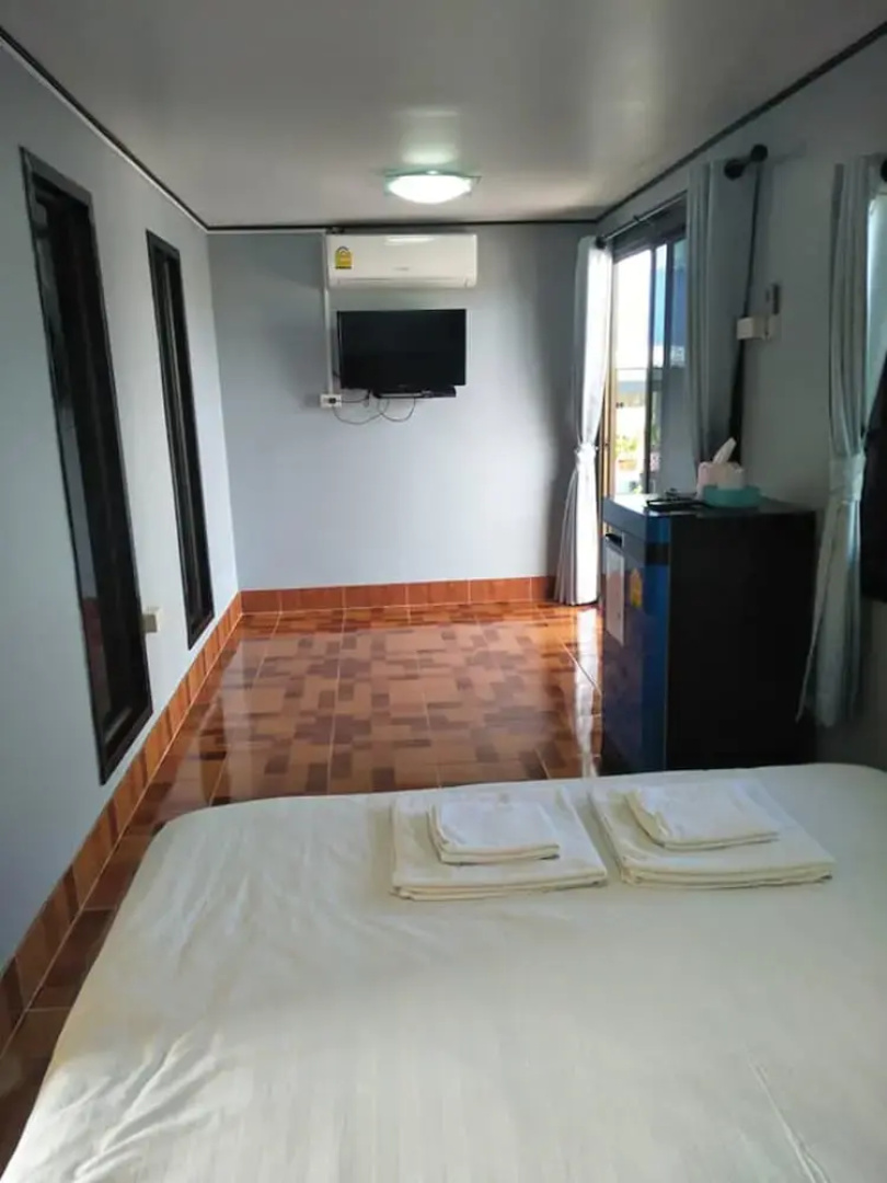 Baan Khaowpod Farmstay
