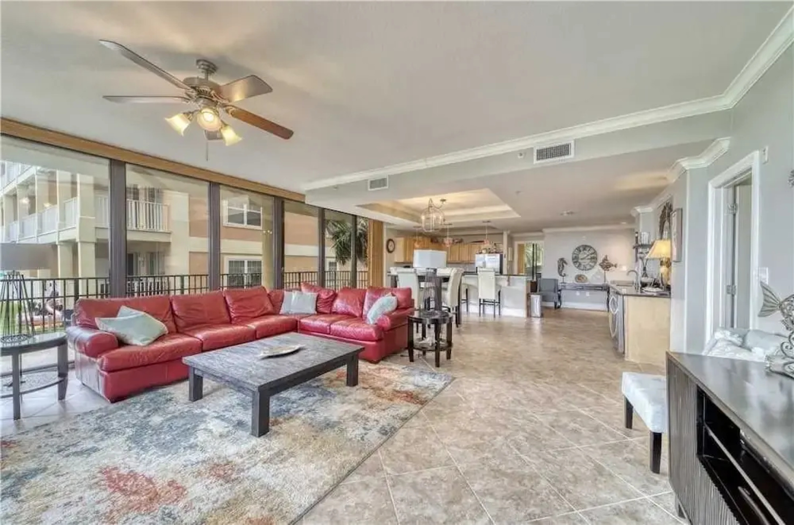 Holiday Isle - Ground Floor Corner Unit
