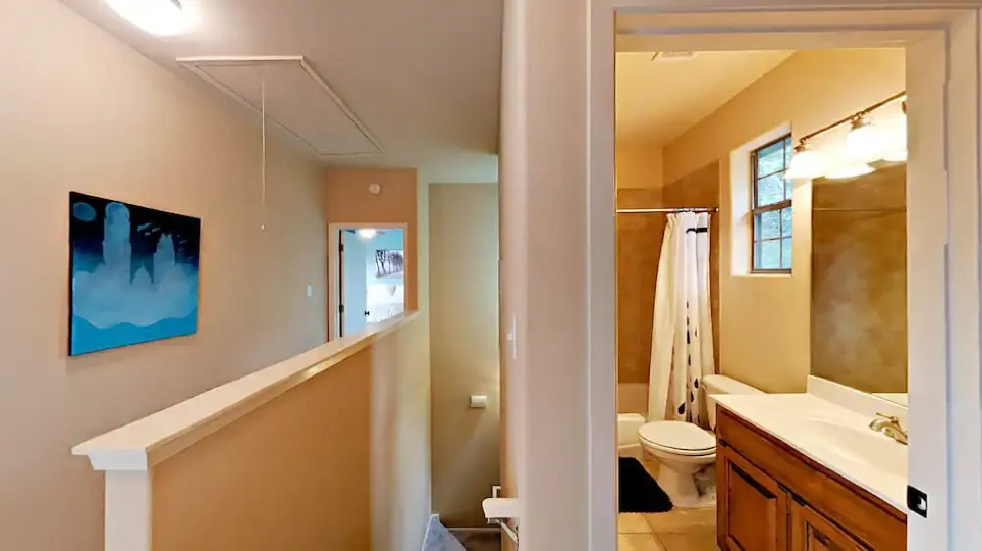 2308 Indian Creek Rd Home - 3 Br home by RedAwning