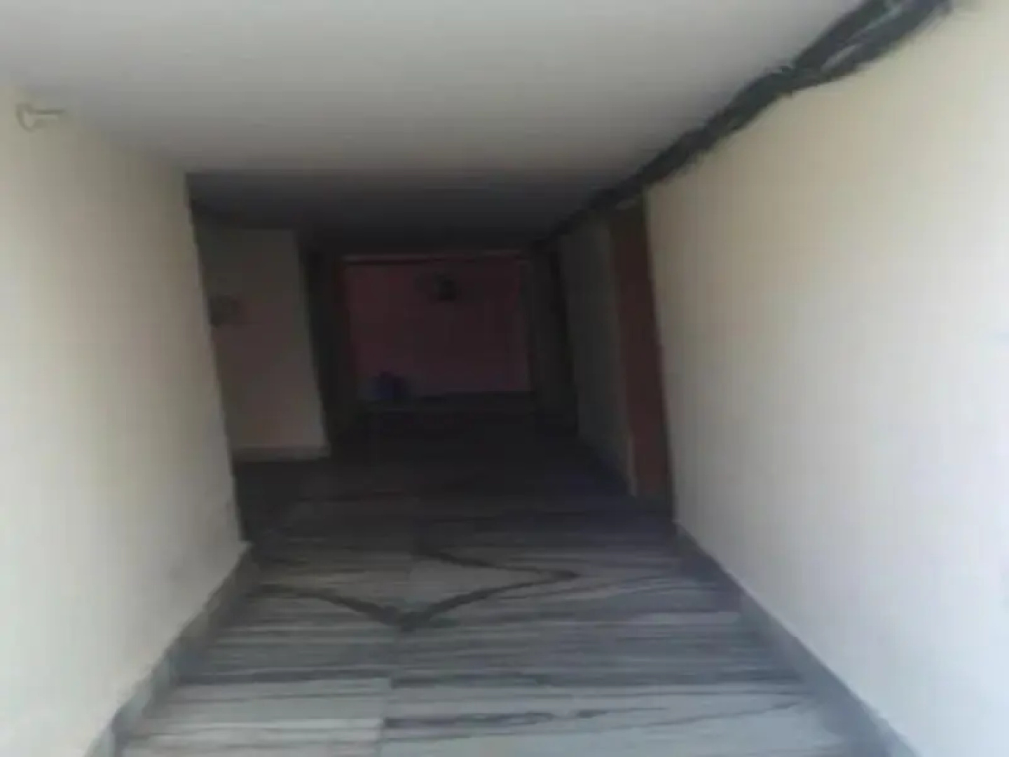 16 Mani Guest House