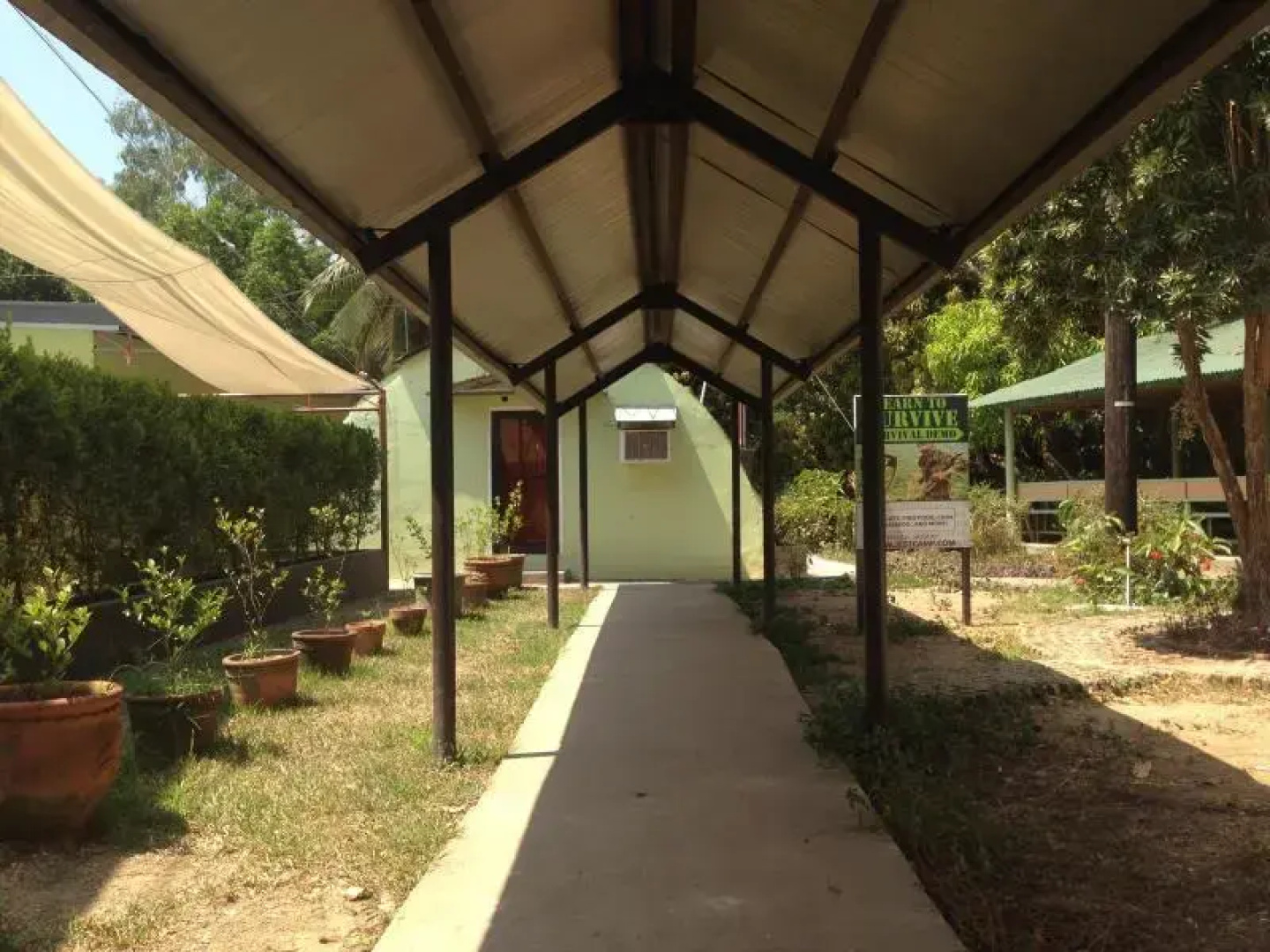 Jungle Environment Survival Training Jest Camp Dormitory