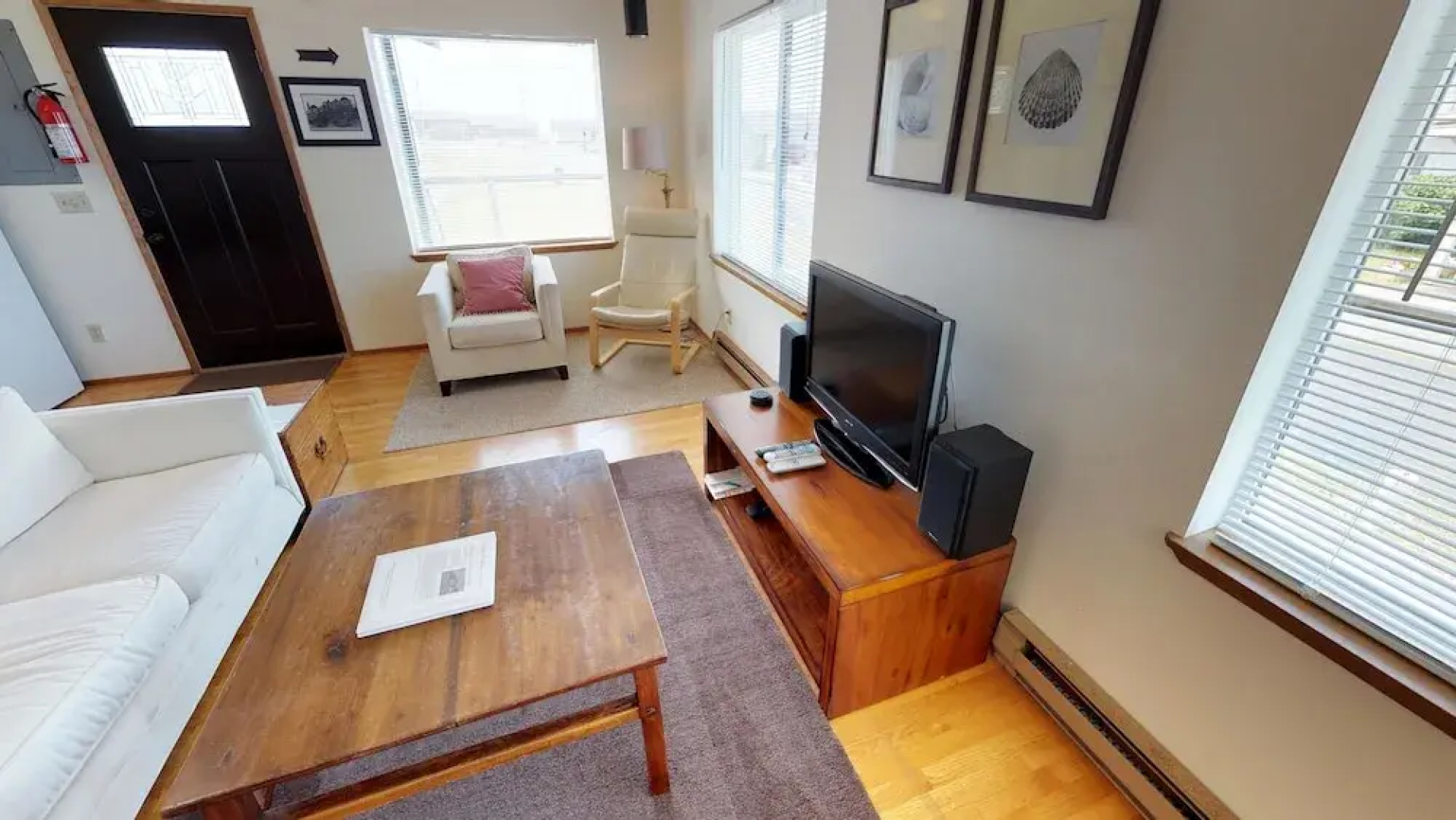 OceanSide Beach At Yachats 1 Br cottage by RedAwning