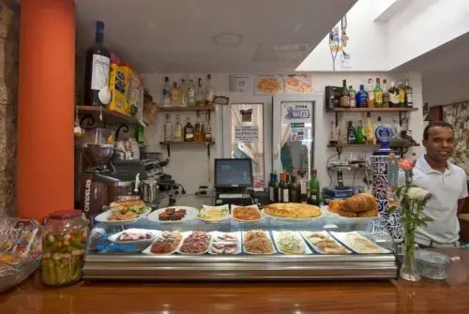 Hostal-Bar Restaurante "La Fuente"