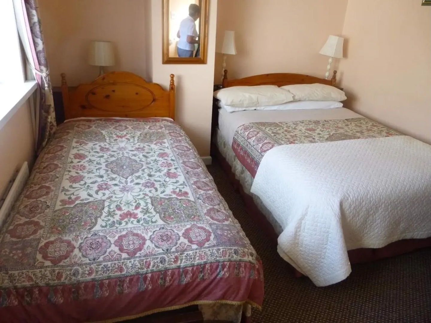 Bleach Farmhouse B&B