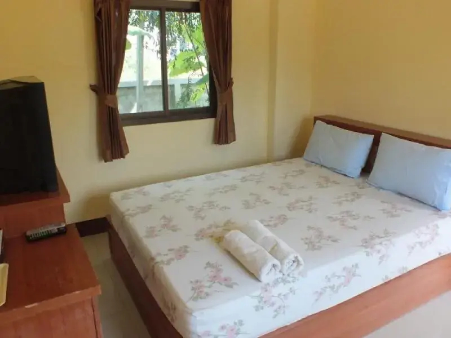K.C. Garden View Guest House