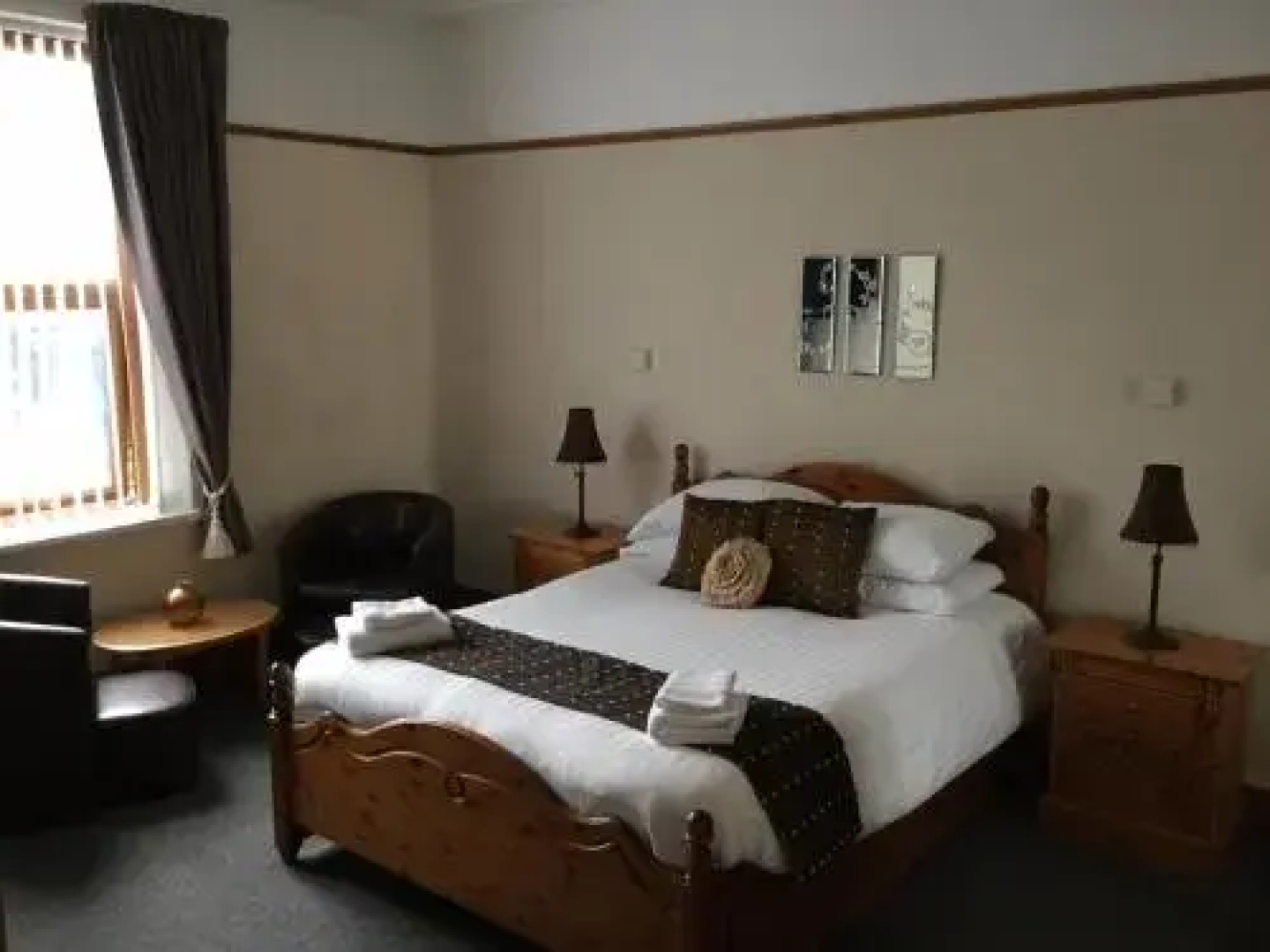 Woodlands Guest House