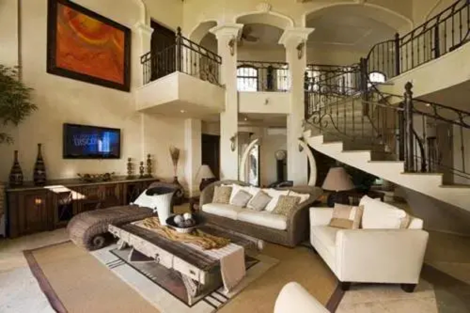 Spacious Luxury Beachfront Villa in Playa Flamingo