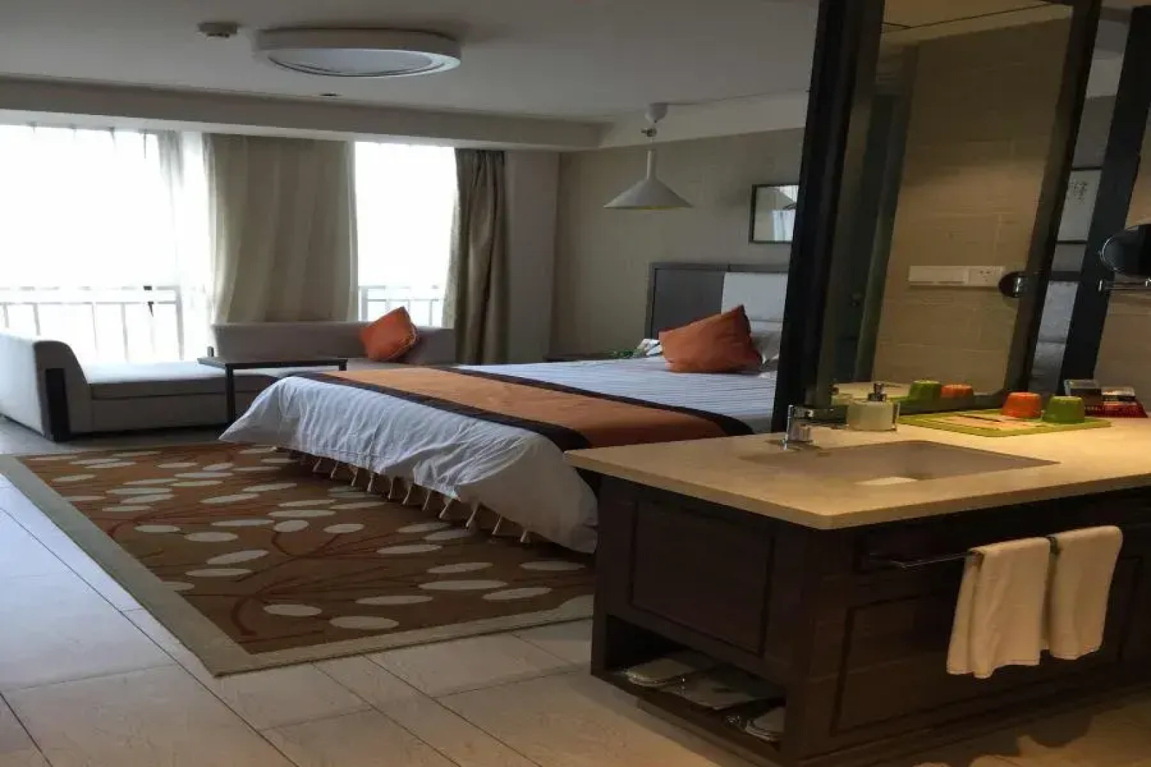 Yuyao New Century Manju Hotel South Nanlei Road